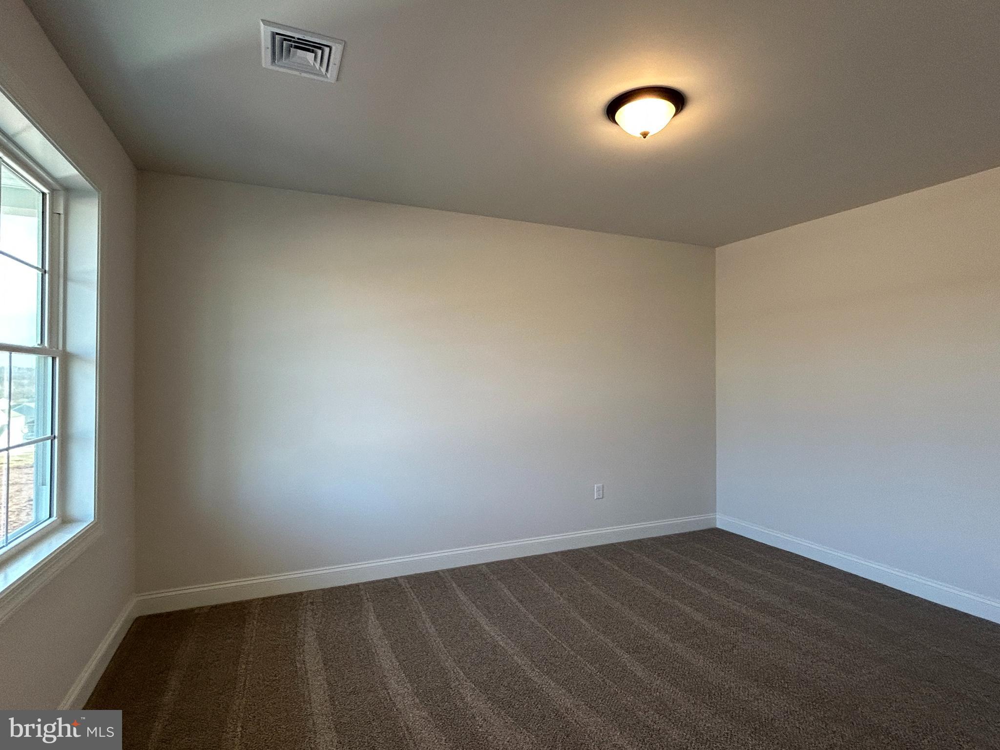 WOODLAND HILLS - Residential