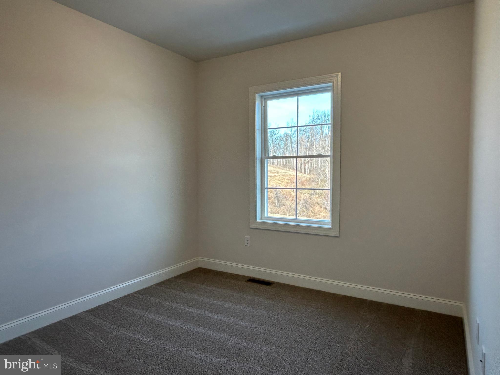 WOODLAND HILLS - Residential