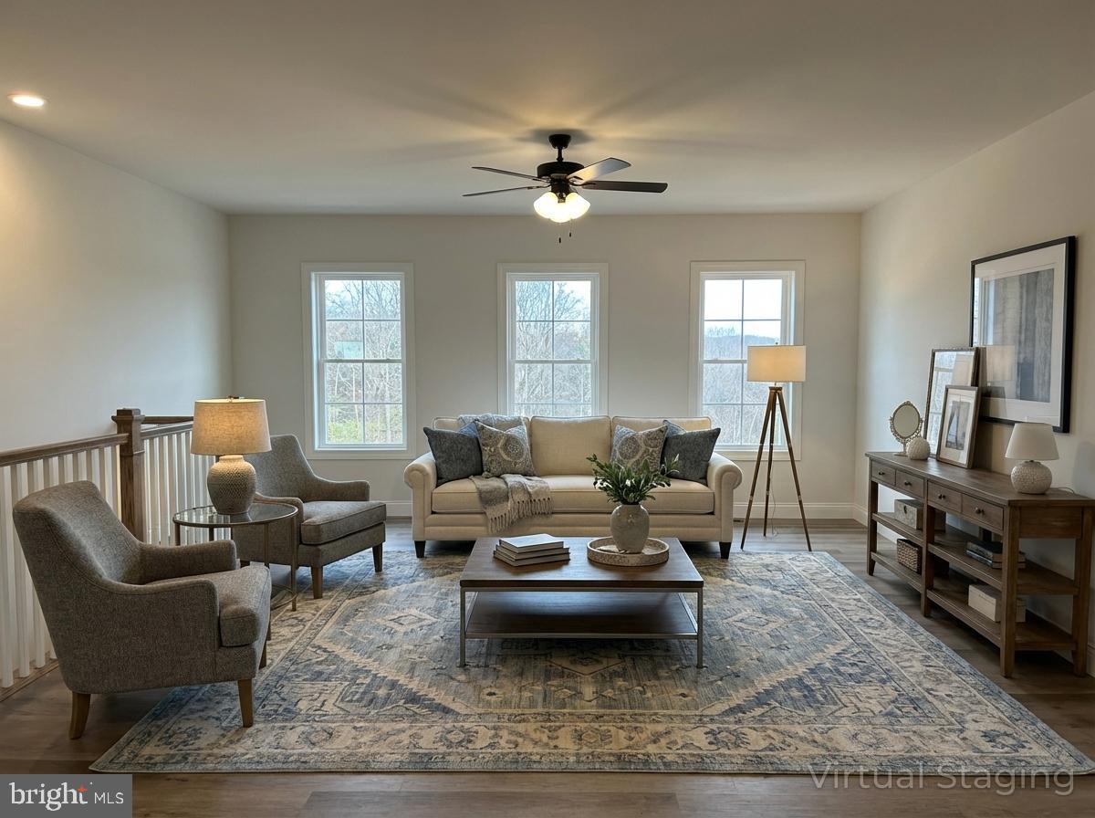 WOODLAND HILLS - Residential