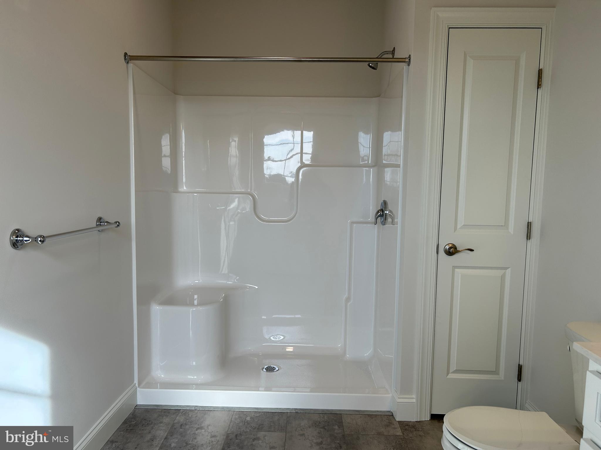 WOODLAND HILLS - Residential