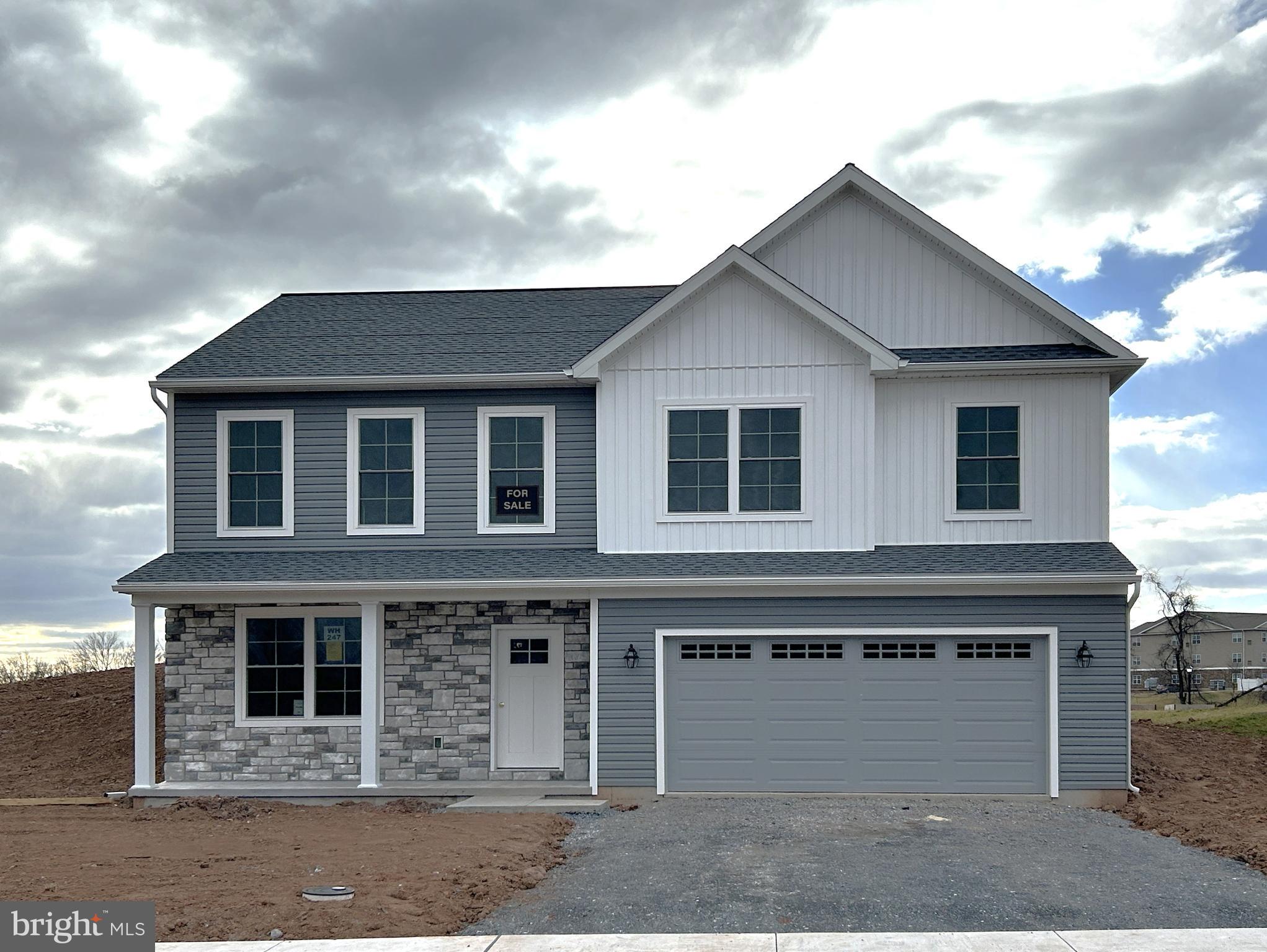 WOODLAND HILLS - Residential