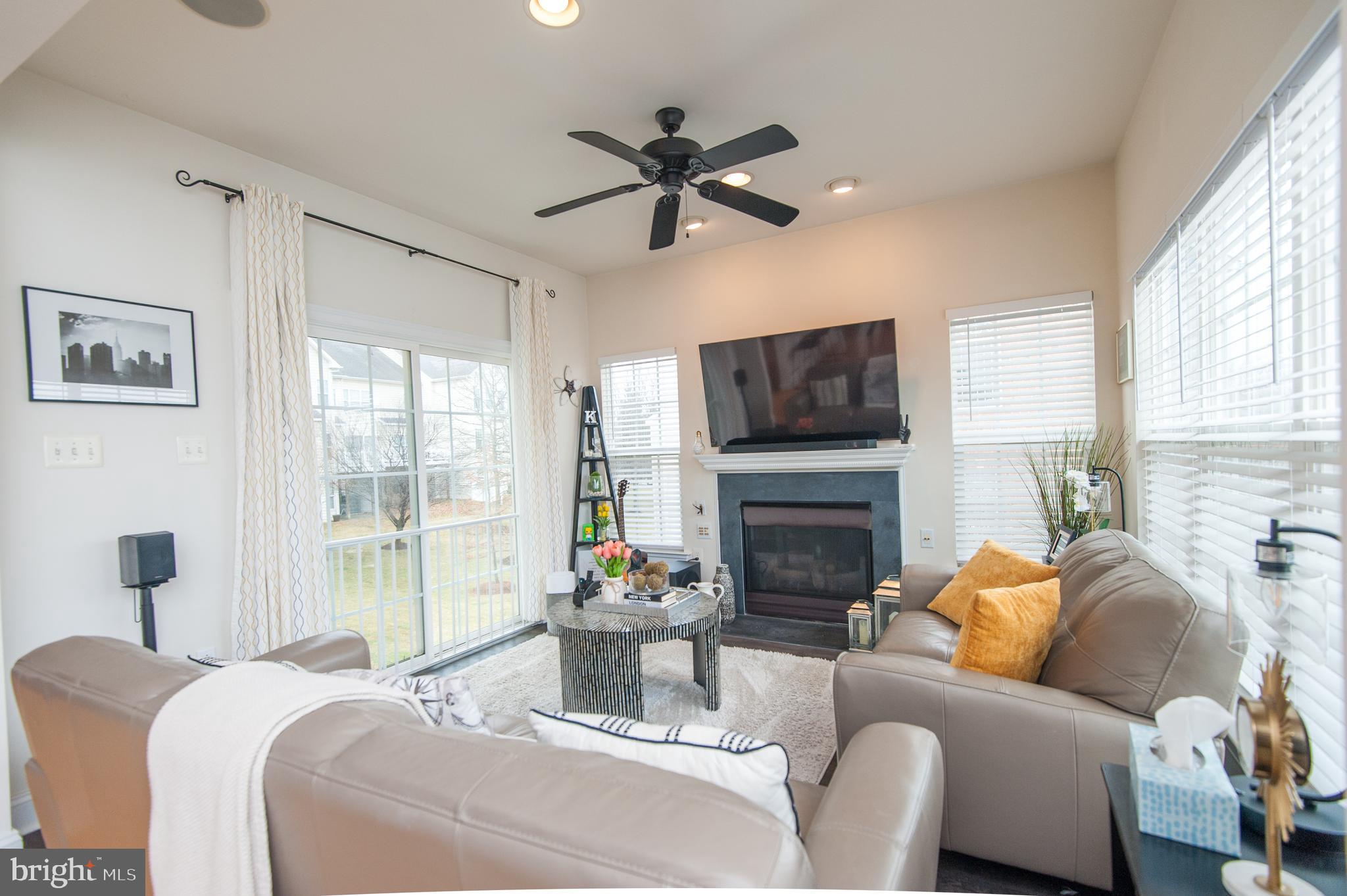 EMERSON - Residential