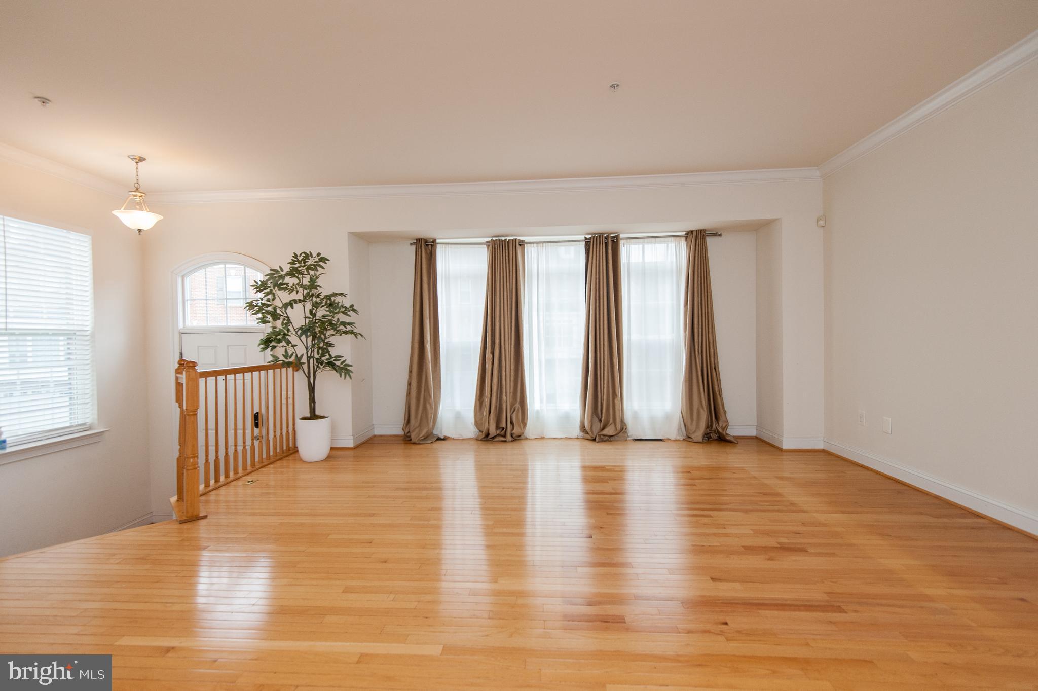 EMERSON - Residential