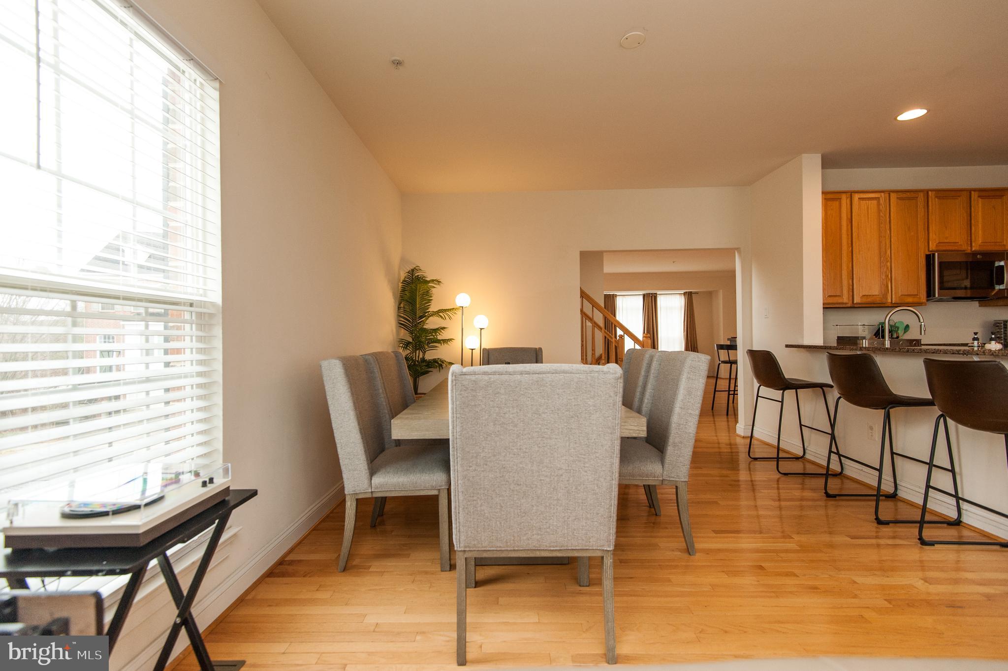 EMERSON - Residential