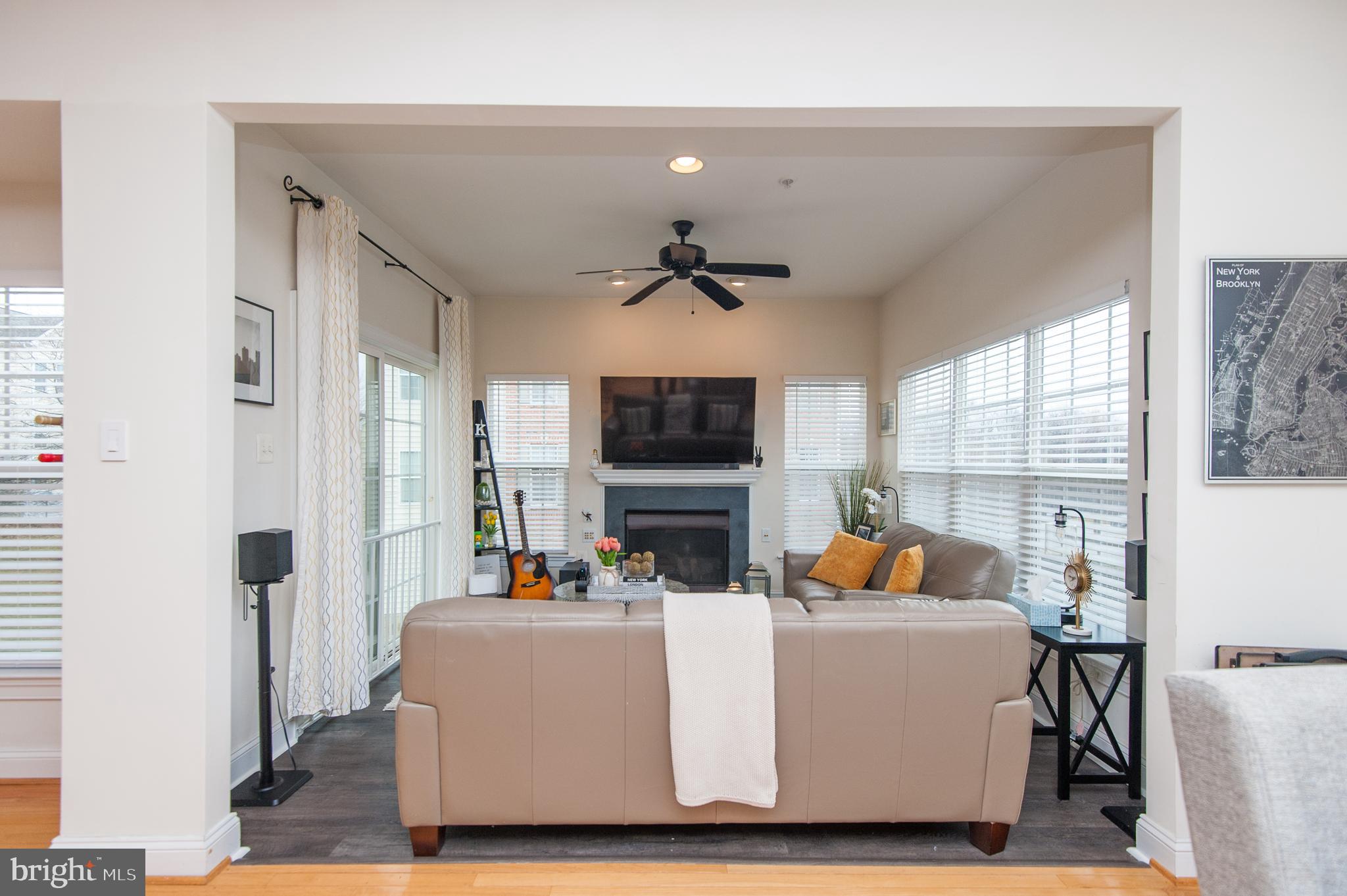 EMERSON - Residential