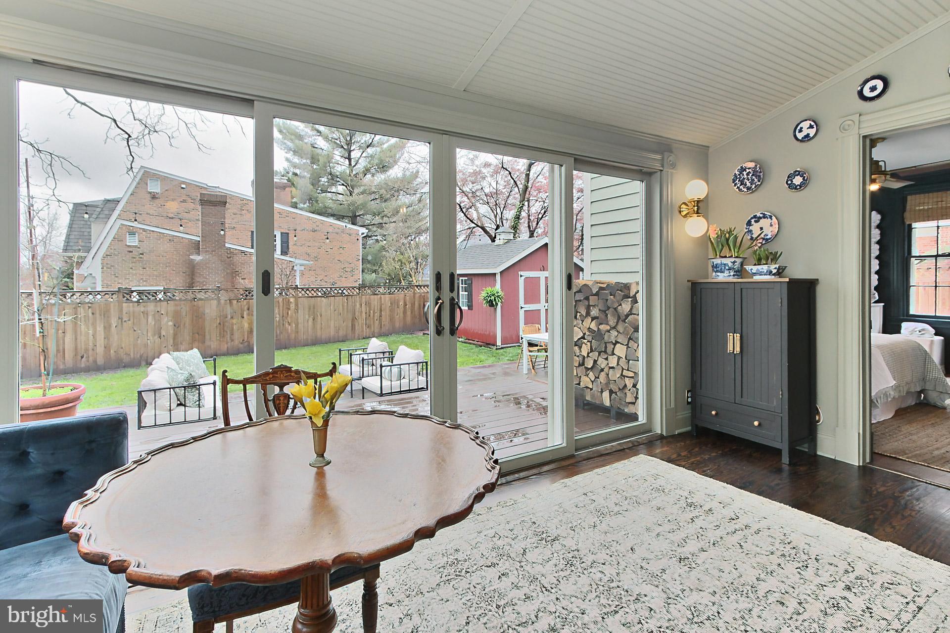 HILLWOOD - Residential