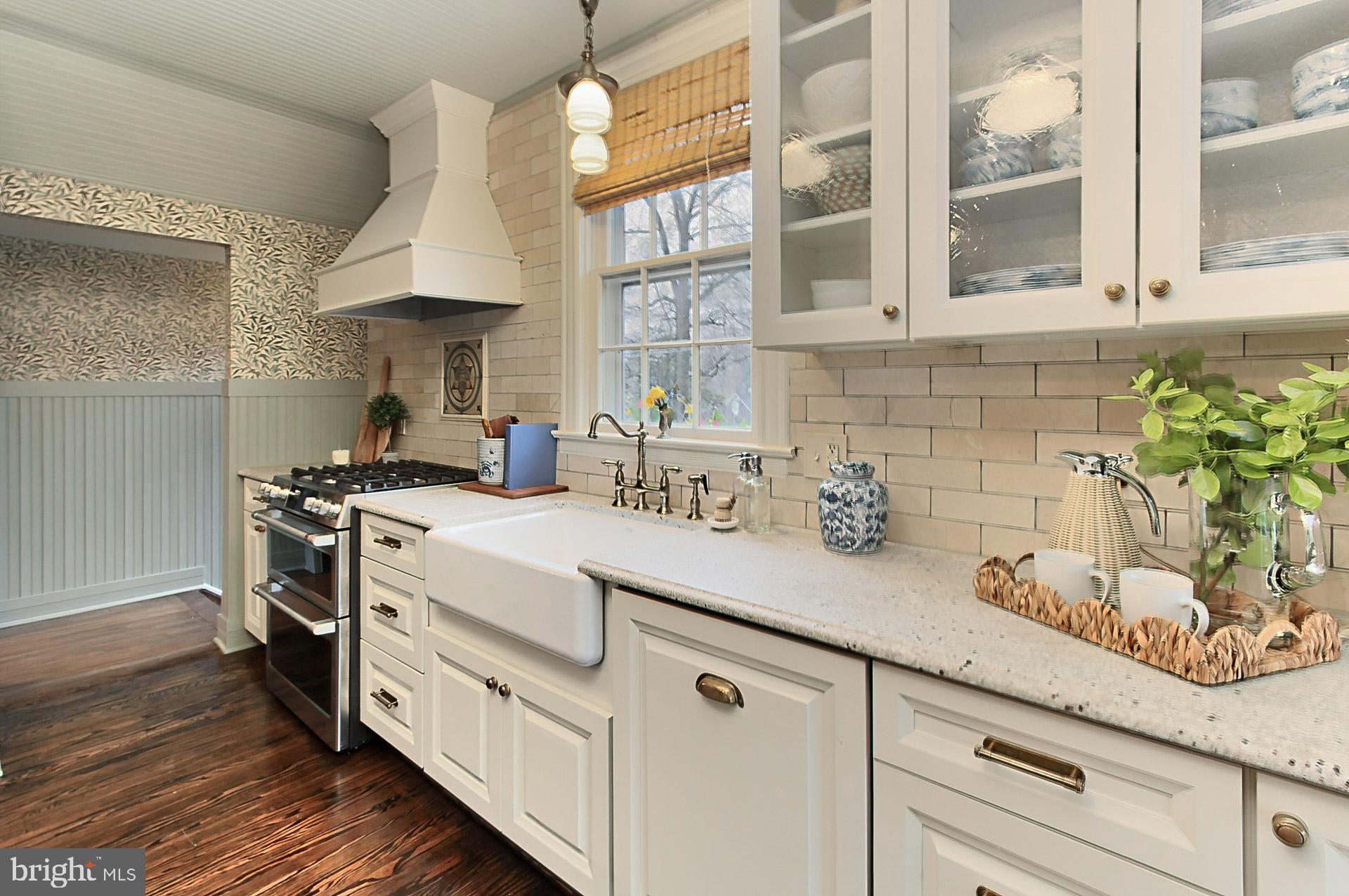 HILLWOOD - Residential