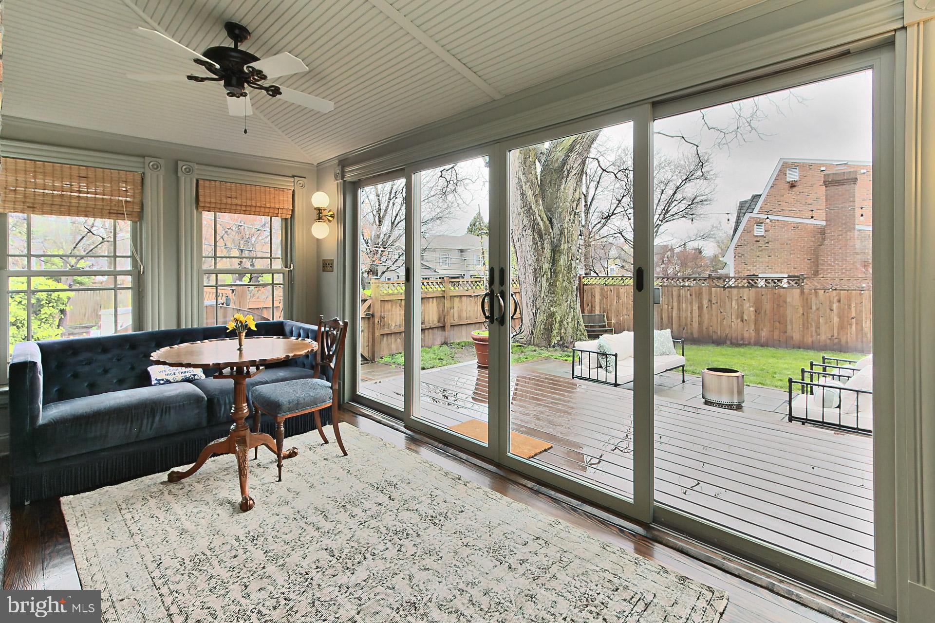 HILLWOOD - Residential