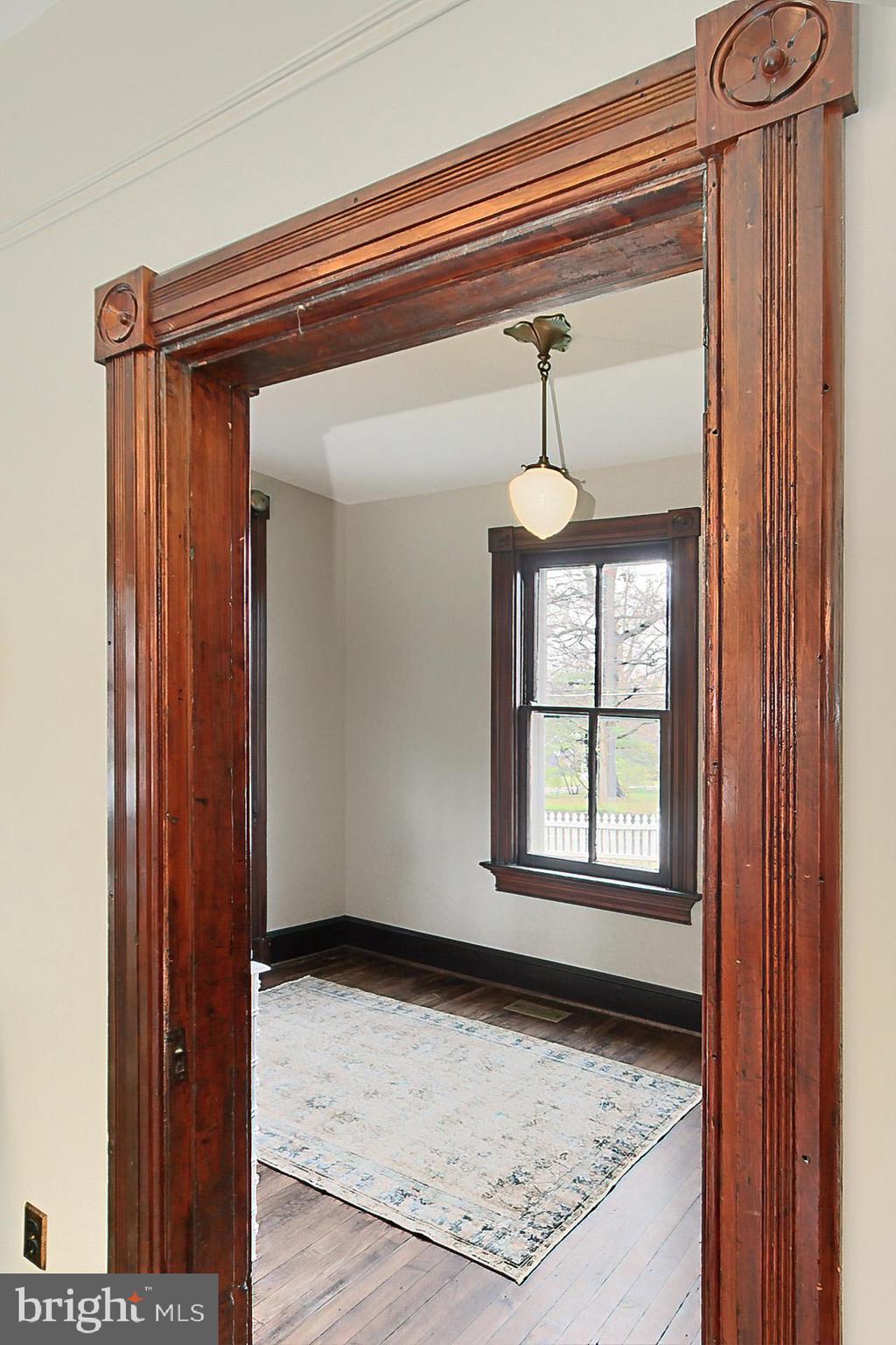 HILLWOOD - Residential