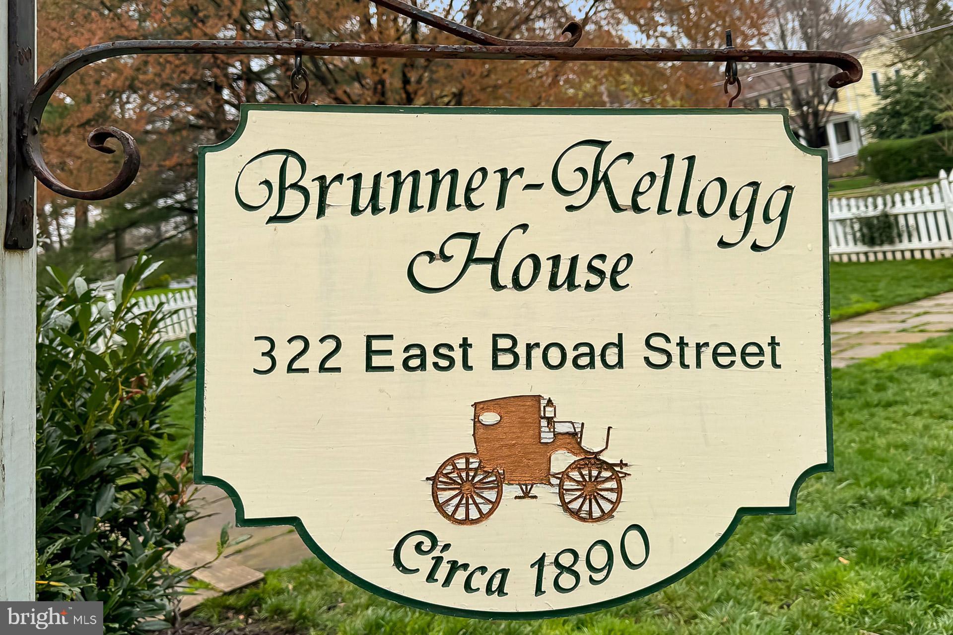 HILLWOOD - Residential