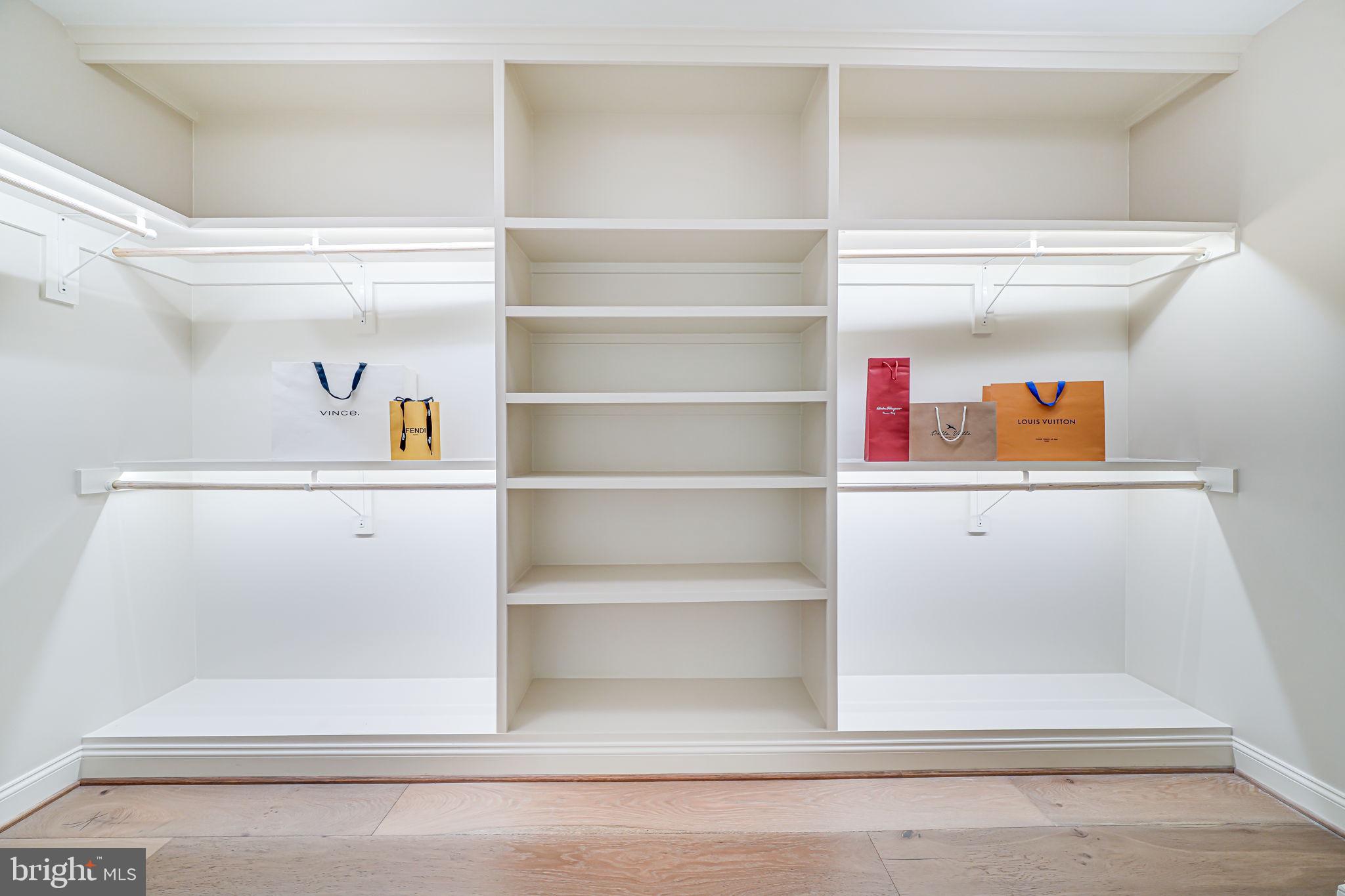 LITTLE VIENNA ESTATES - Residential