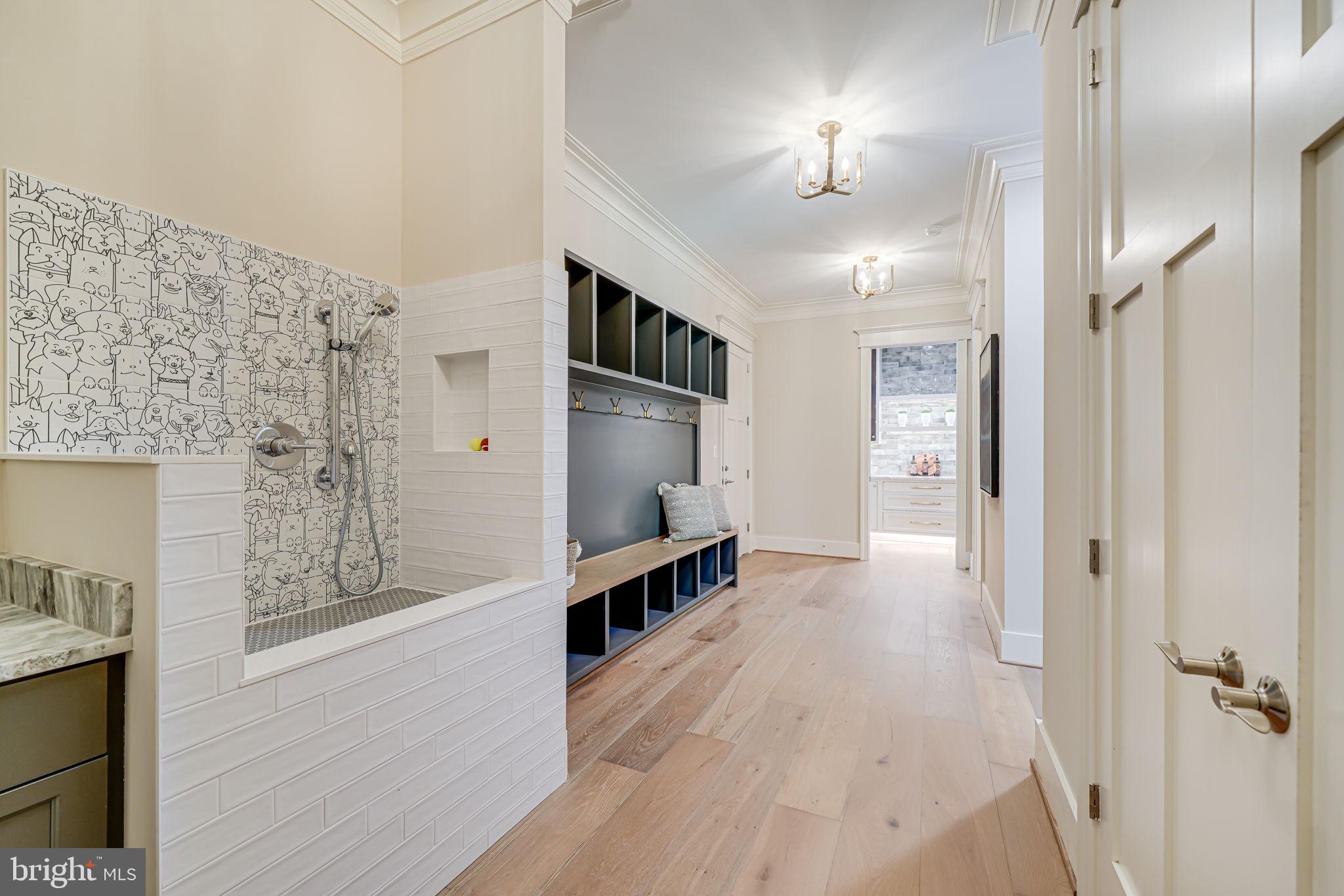 LITTLE VIENNA ESTATES - Residential