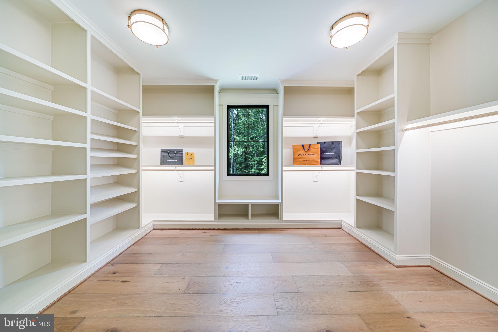 LITTLE VIENNA ESTATES - Residential