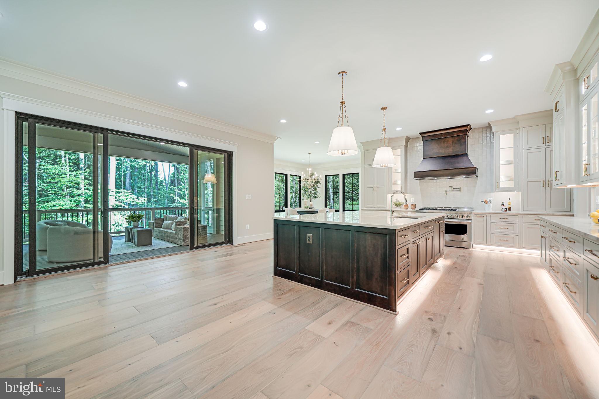 LITTLE VIENNA ESTATES - Residential