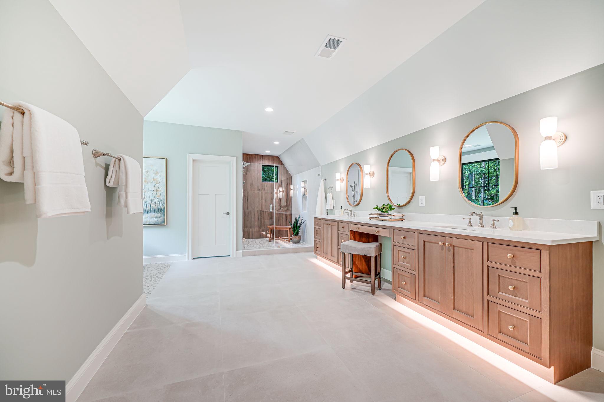 LITTLE VIENNA ESTATES - Residential