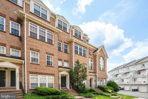 9511 WALKER WAY MANASSAS PARK VA 20111
