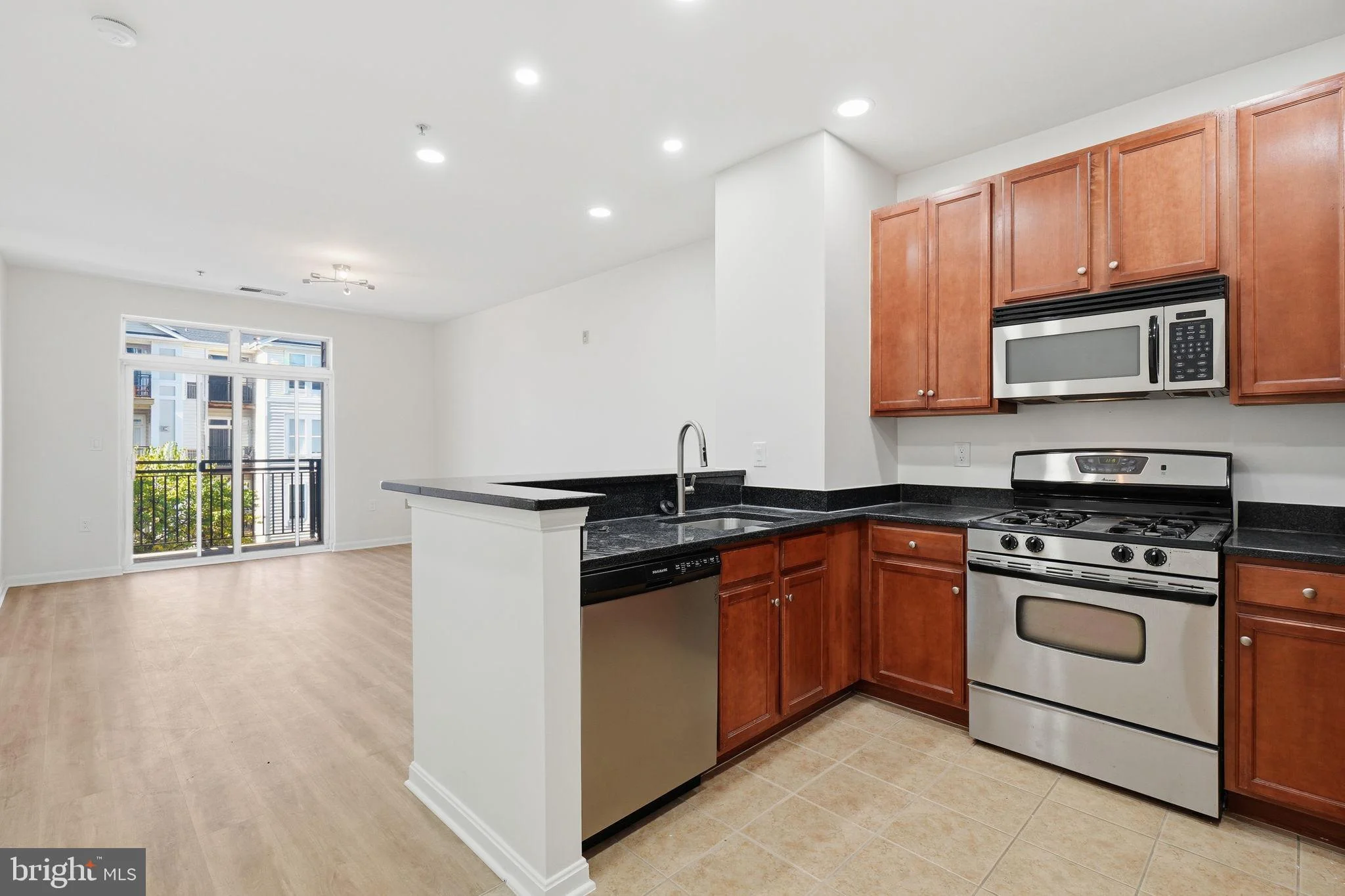 2655 Prosperity Avenue Unit 351