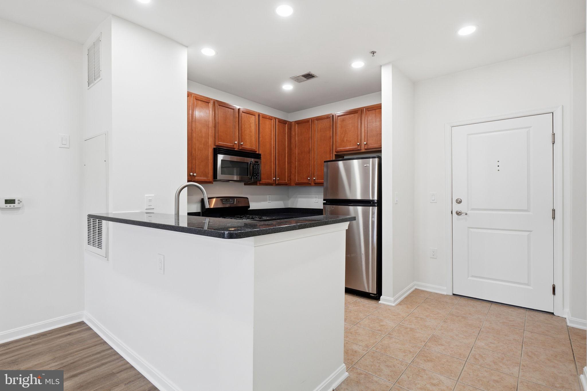 2655 PROSPERITY AVENUE 351