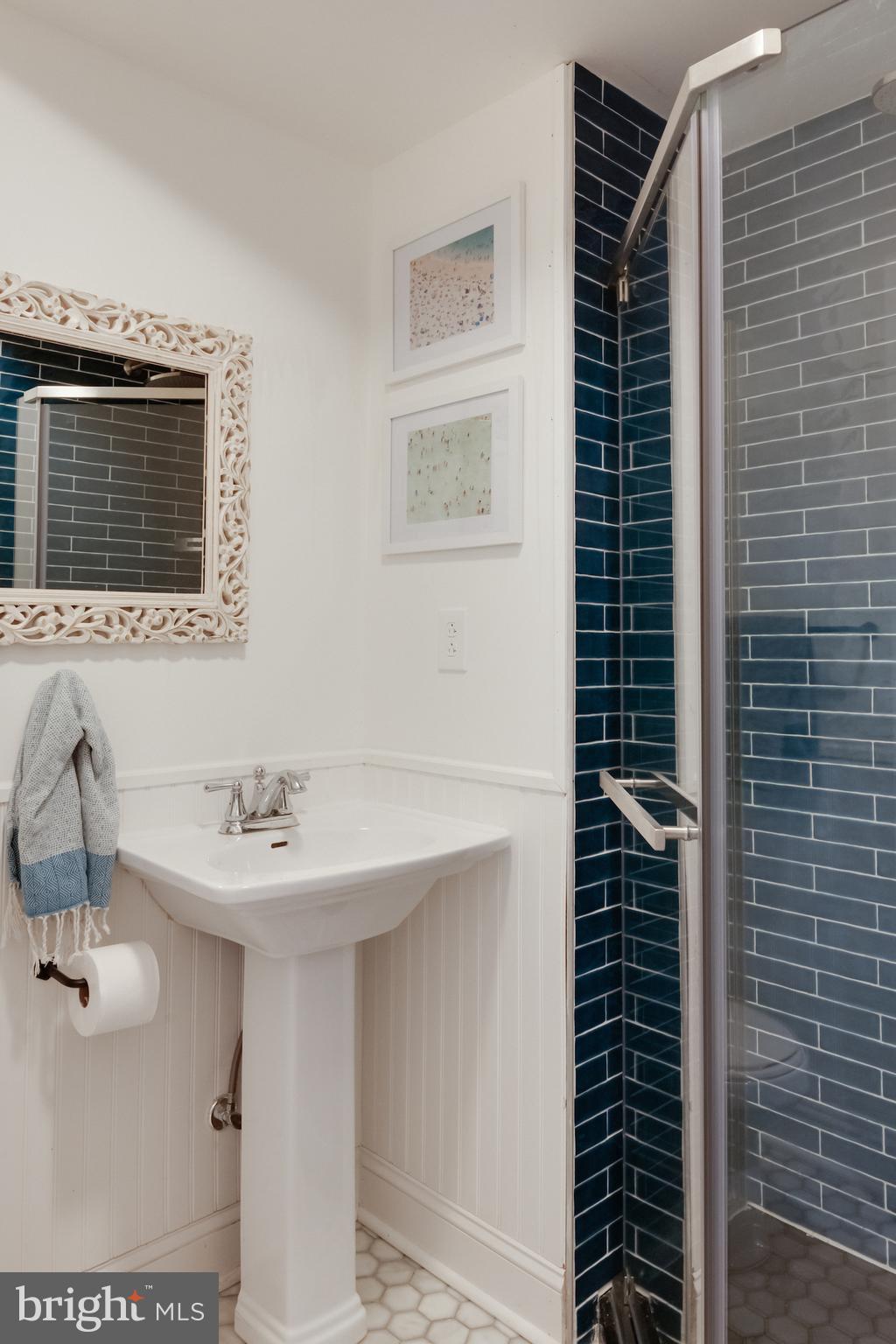 GRADUATE HOSPITAL - Residential