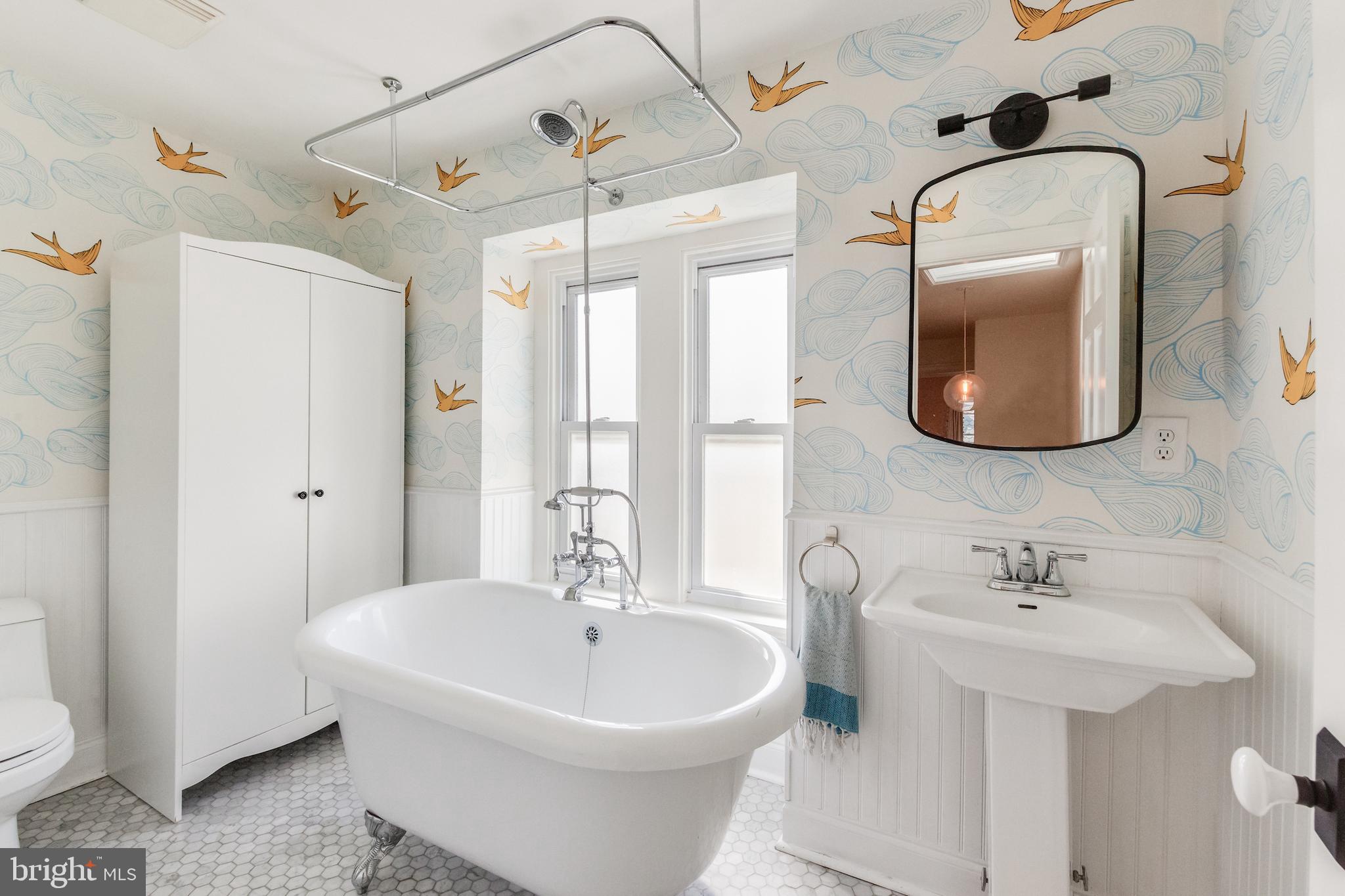 GRADUATE HOSPITAL - Residential