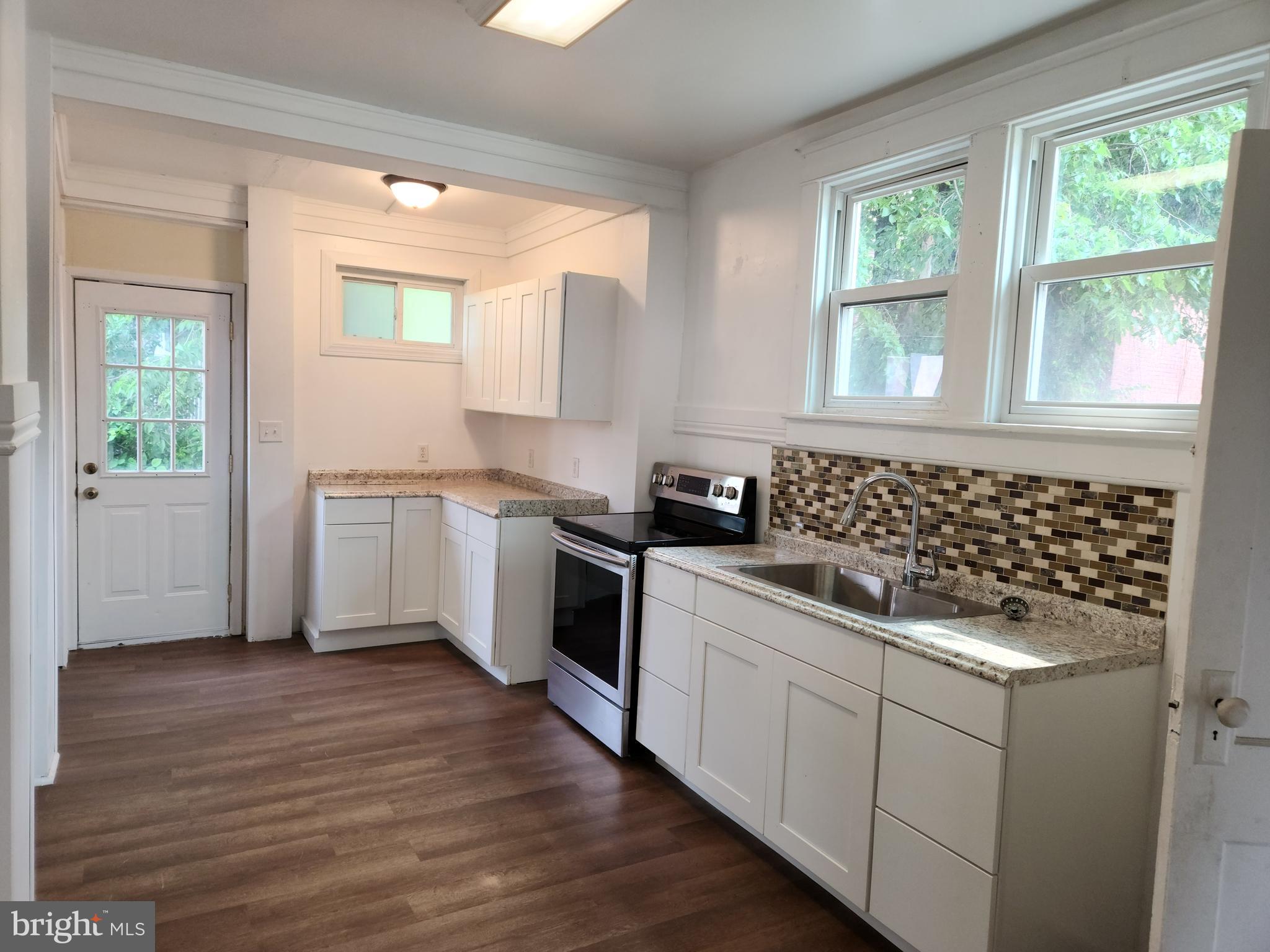 SOUTH END - Residential