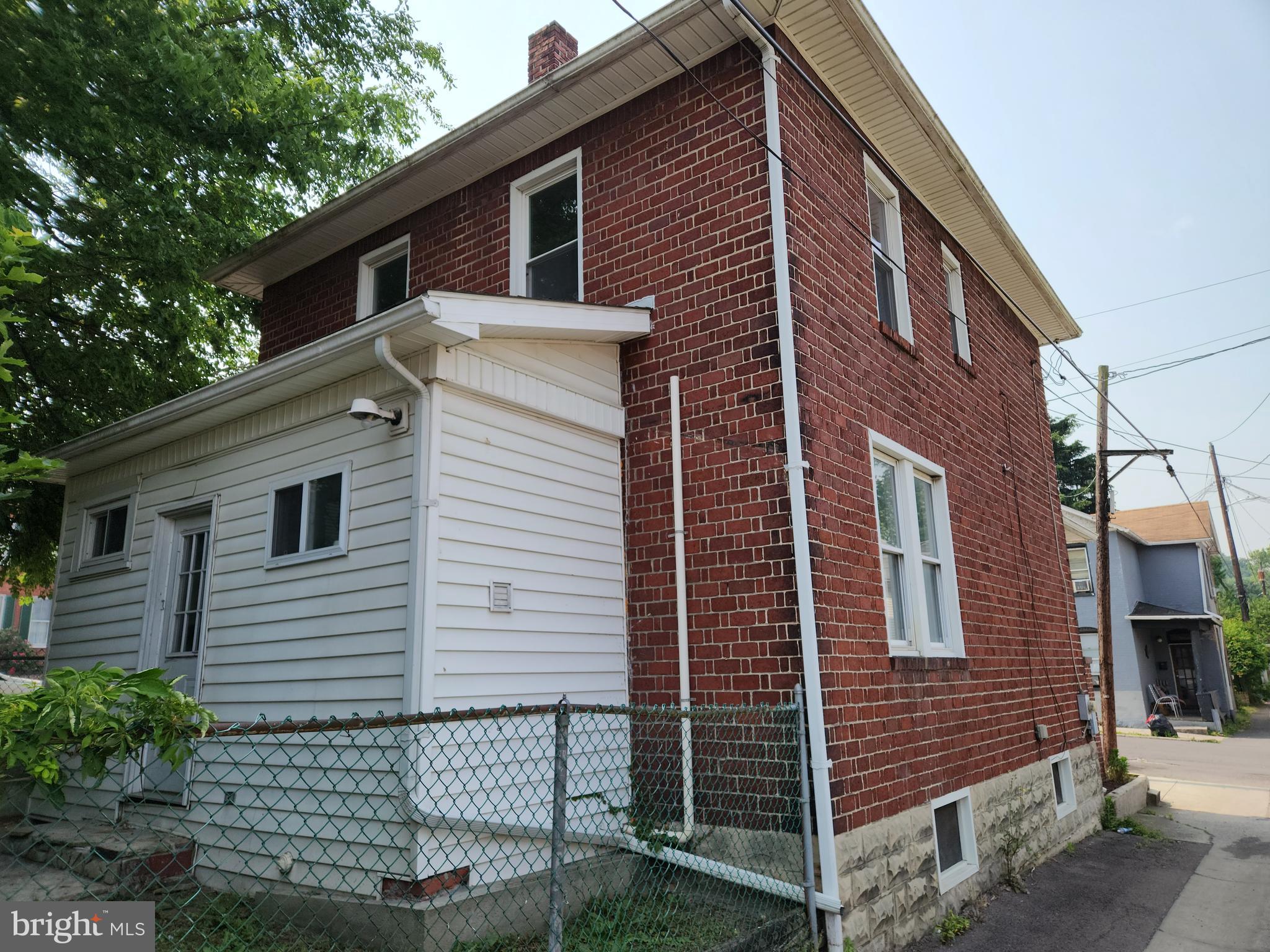 SOUTH END - Residential