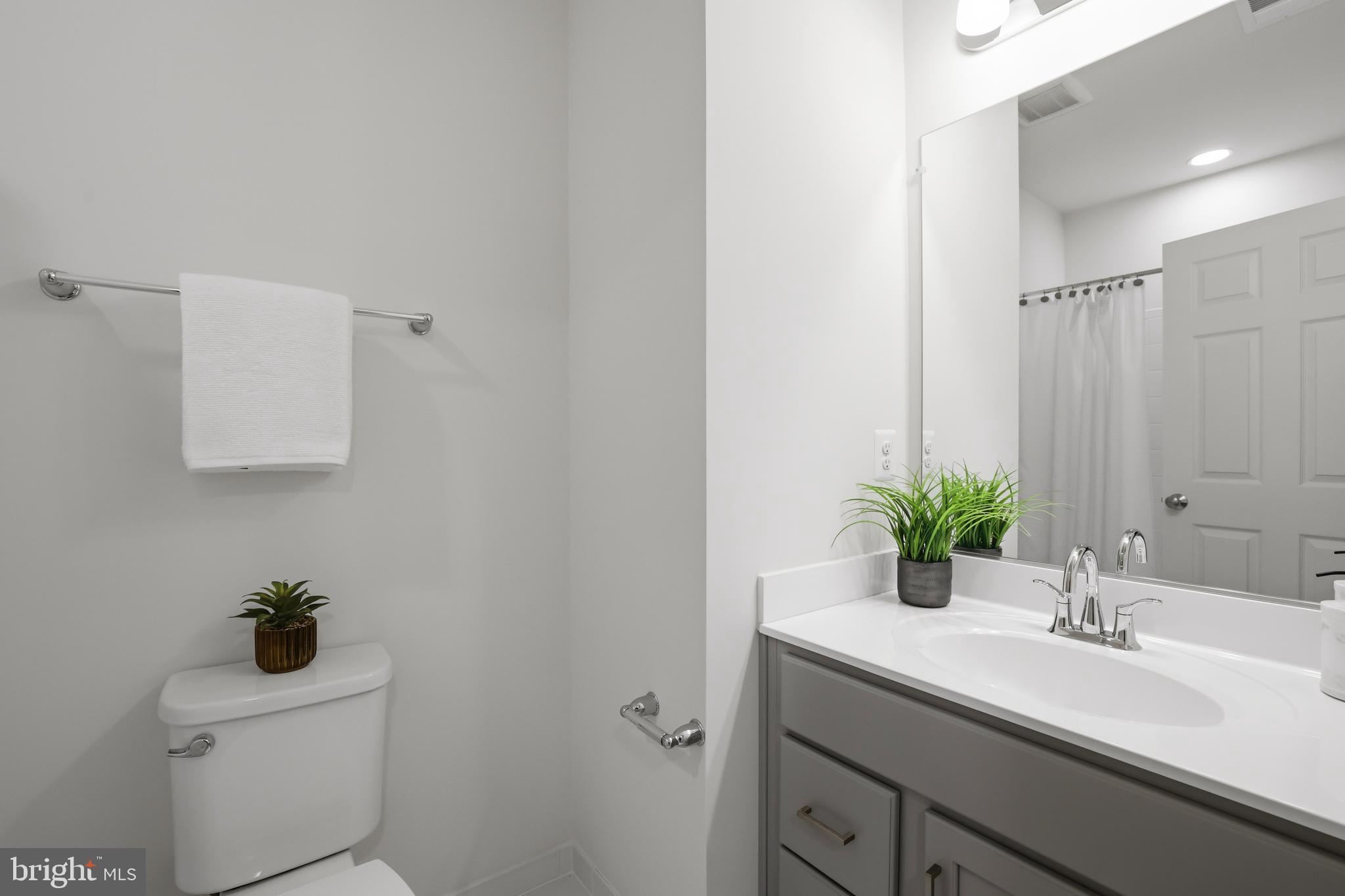 ASHDALE-BIRCHDALE - Residential
