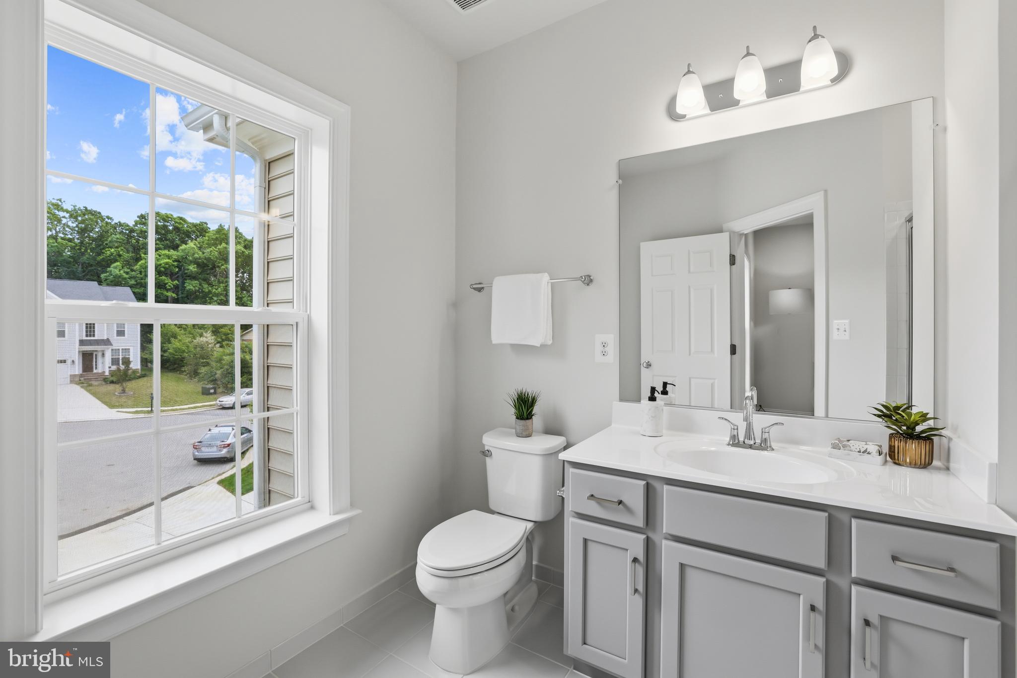 ASHDALE-BIRCHDALE - Residential