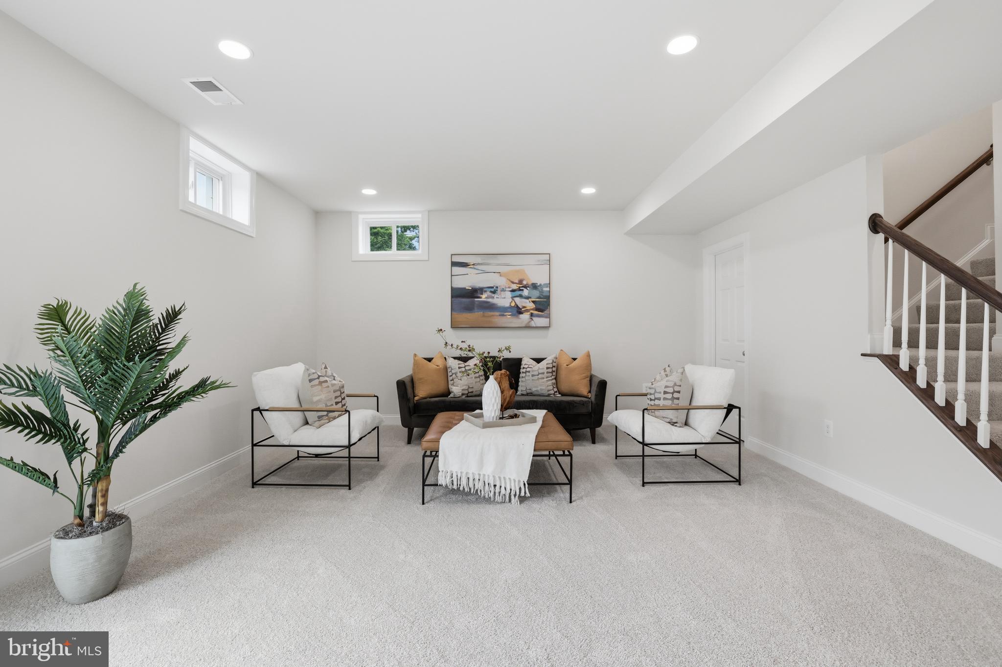 ASHDALE-BIRCHDALE - Residential