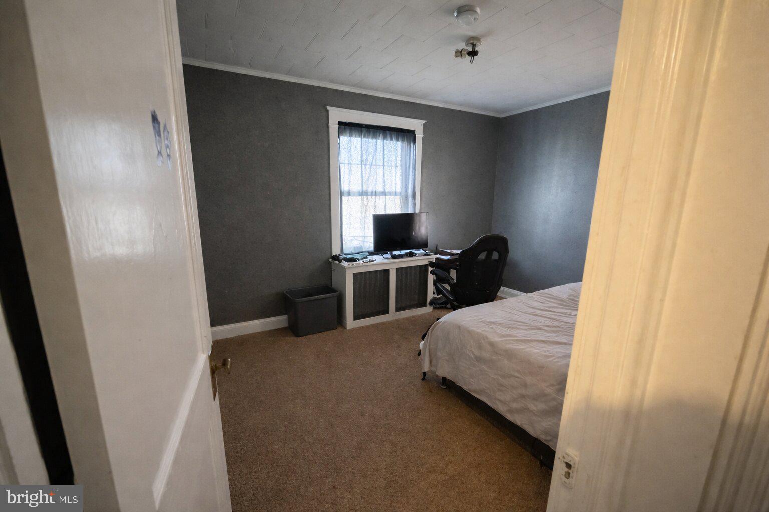 LANDSDOWNE STATION - Residential