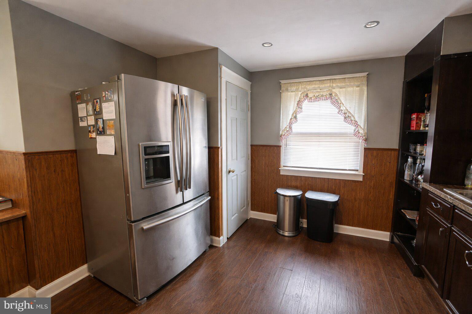 LANDSDOWNE STATION - Residential