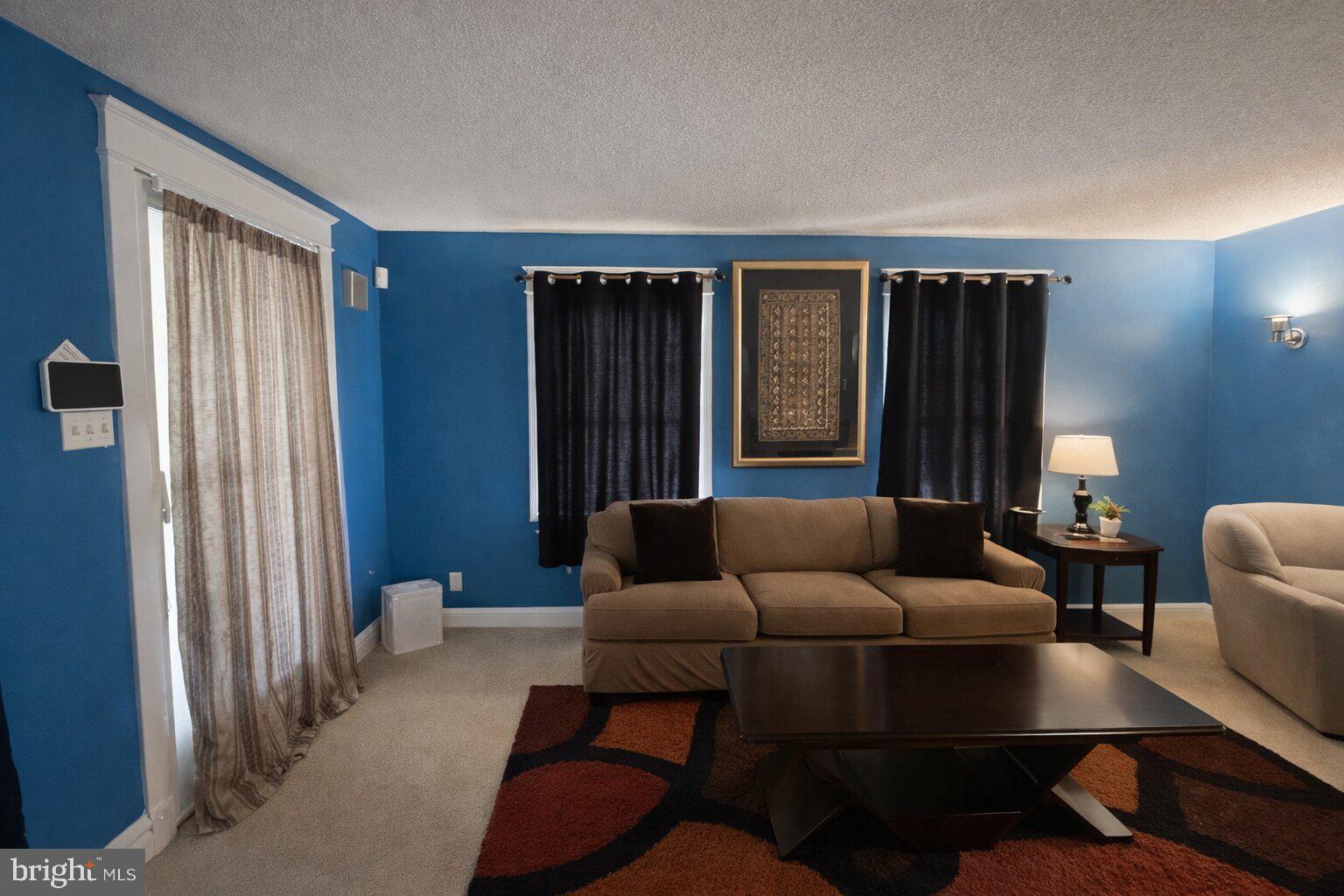 LANDSDOWNE STATION - Residential