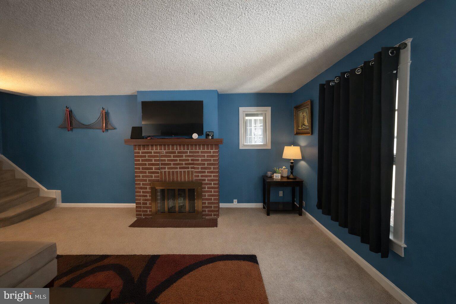 LANDSDOWNE STATION - Residential