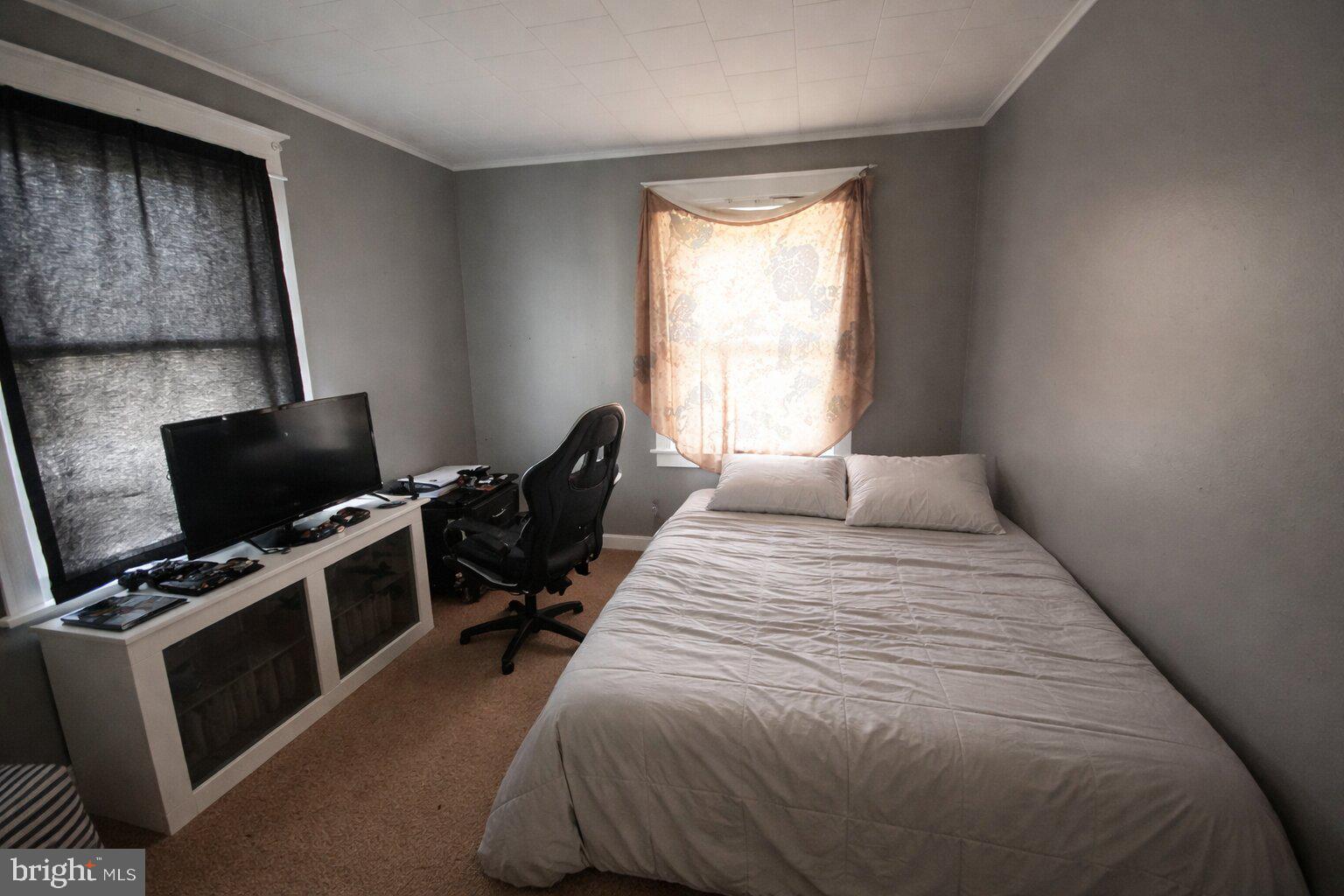 LANDSDOWNE STATION - Residential