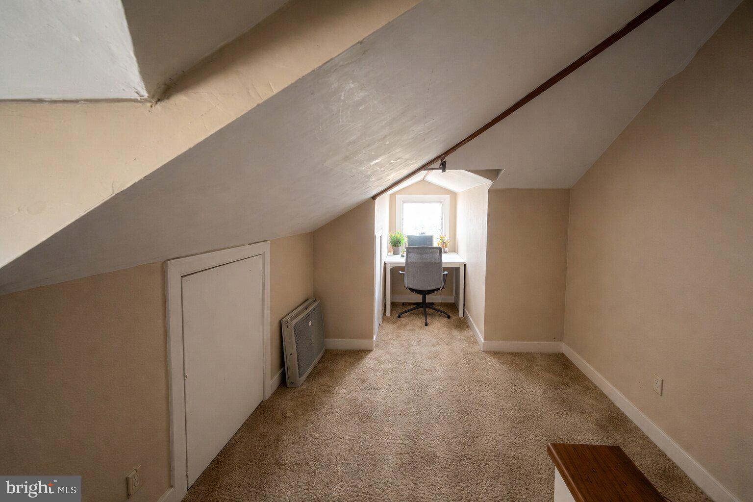 LANDSDOWNE STATION - Residential