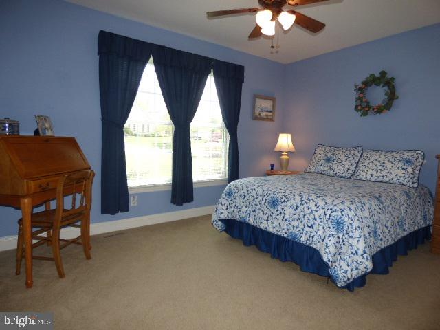 ORCHARD HILLS - Residential