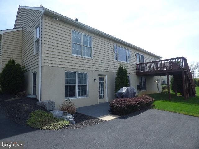 ORCHARD HILLS - Residential