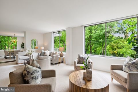 4100 CATHEDRAL AVENUE NW 709 WASHINGTON DC 20016