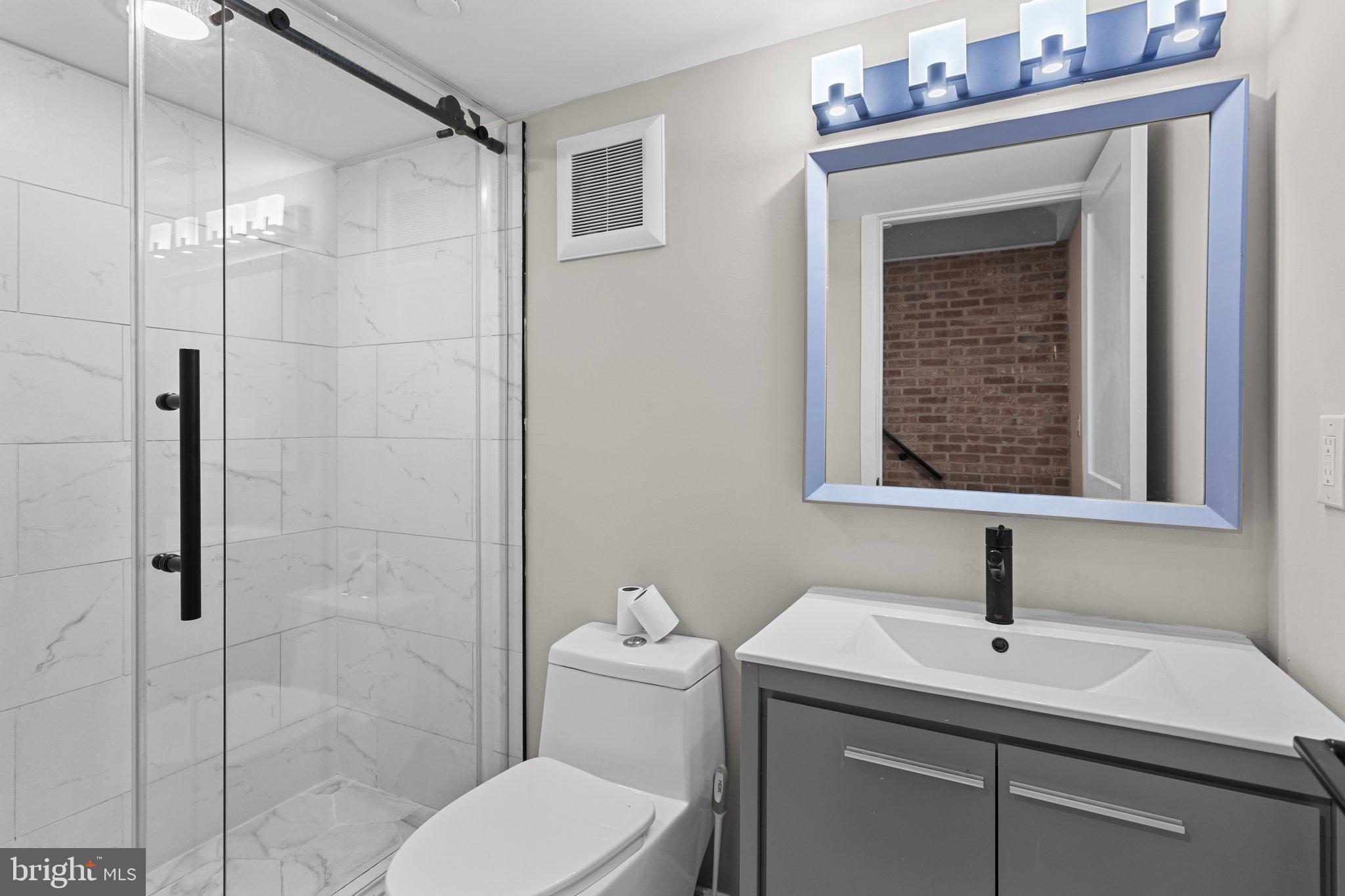 WEST KENSINGTON - Residential Lease