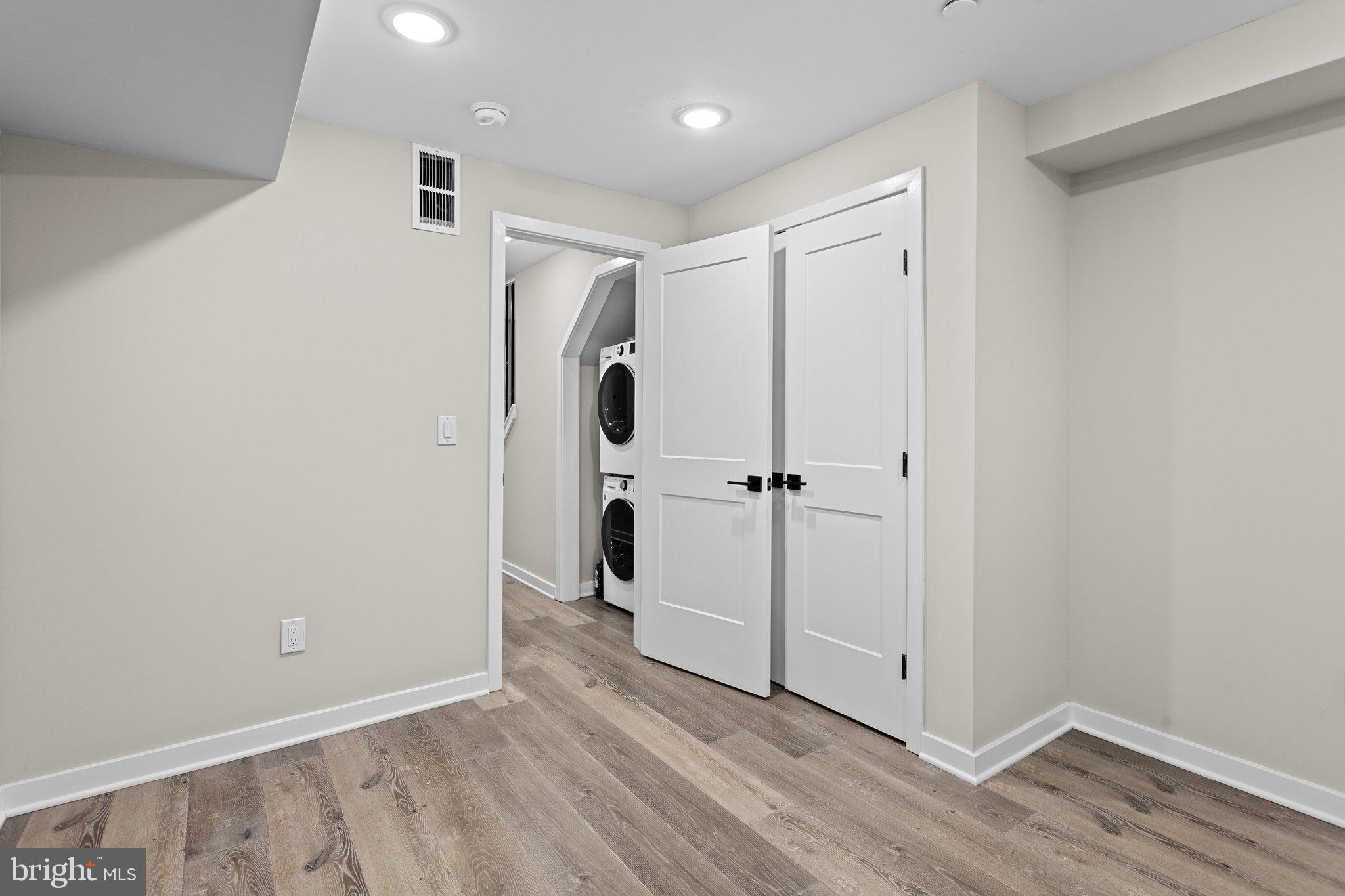 WEST KENSINGTON - Residential Lease