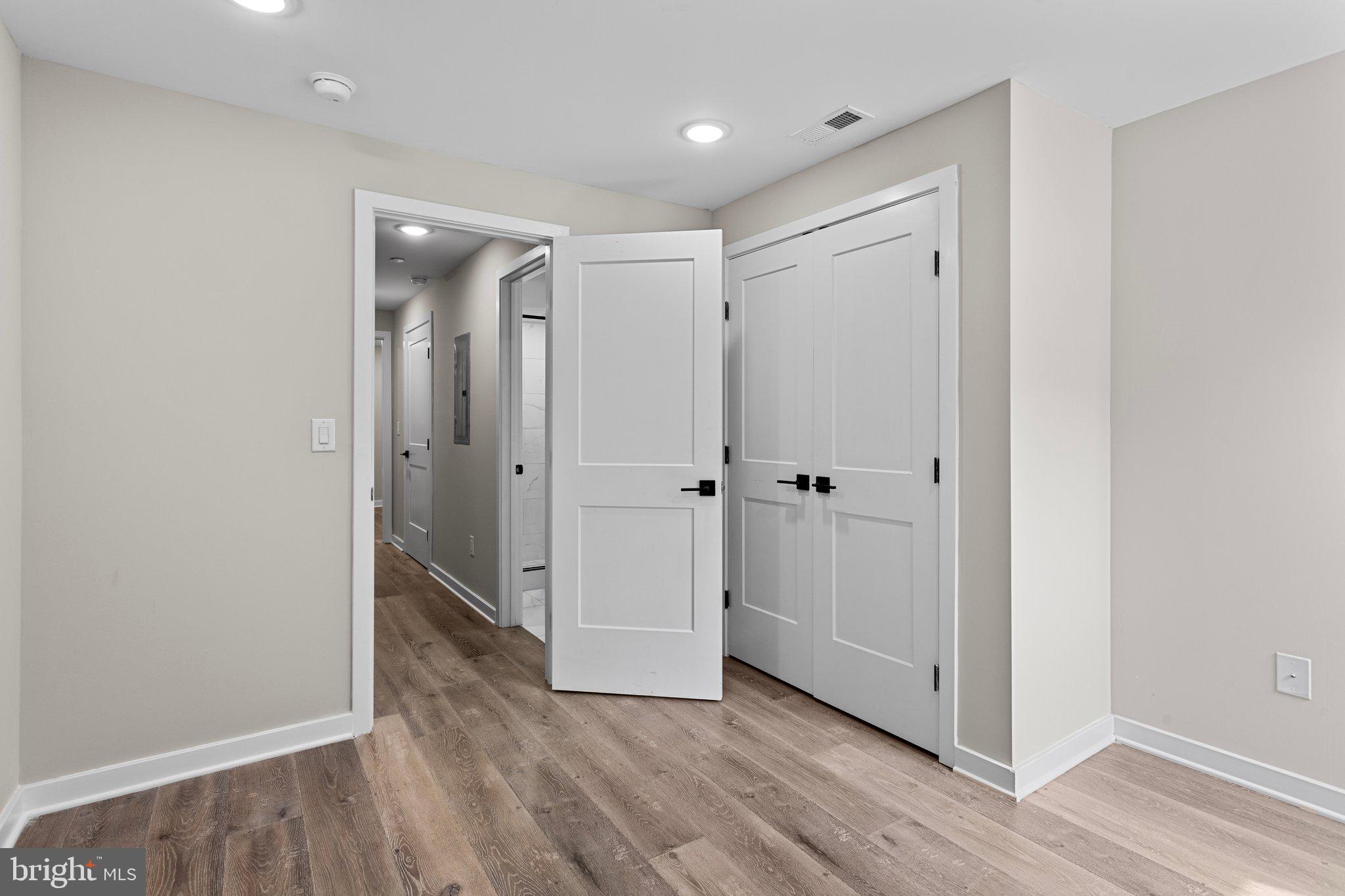 WEST KENSINGTON - Residential Lease