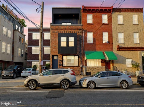 Townhouse For Sale - 1027 Christian Street<br/> Philadelphia County, PHILADELPHIA, PA 19147