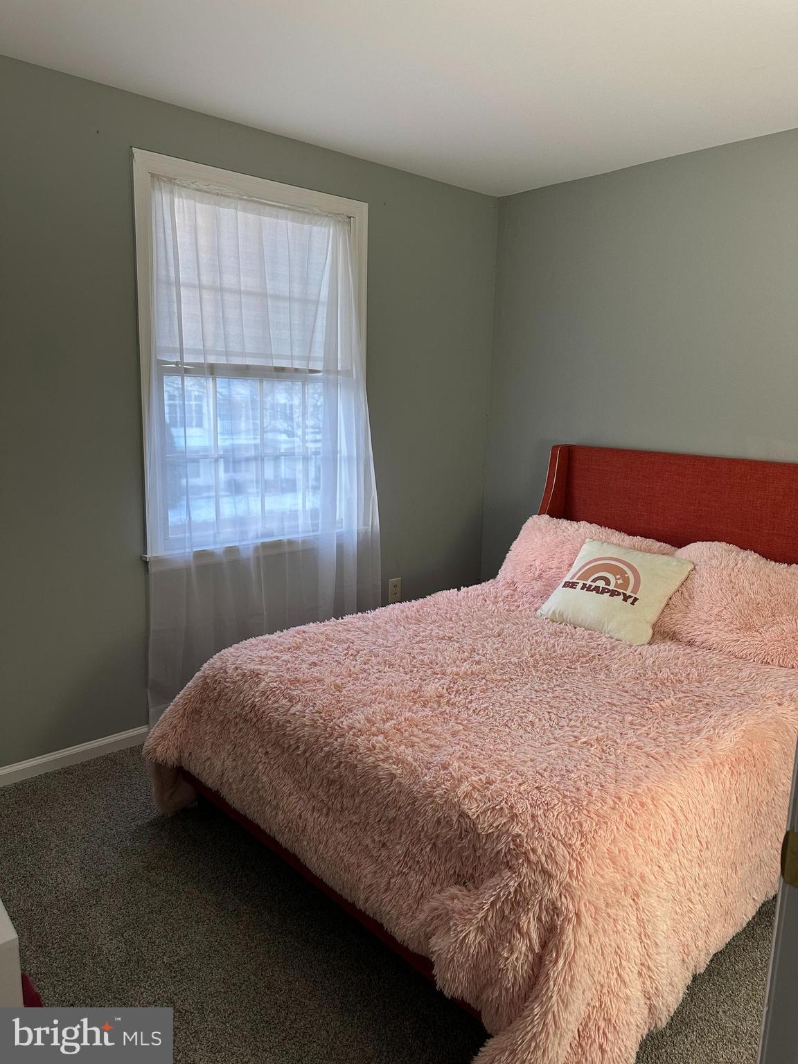 CHARLES COURT - Residential