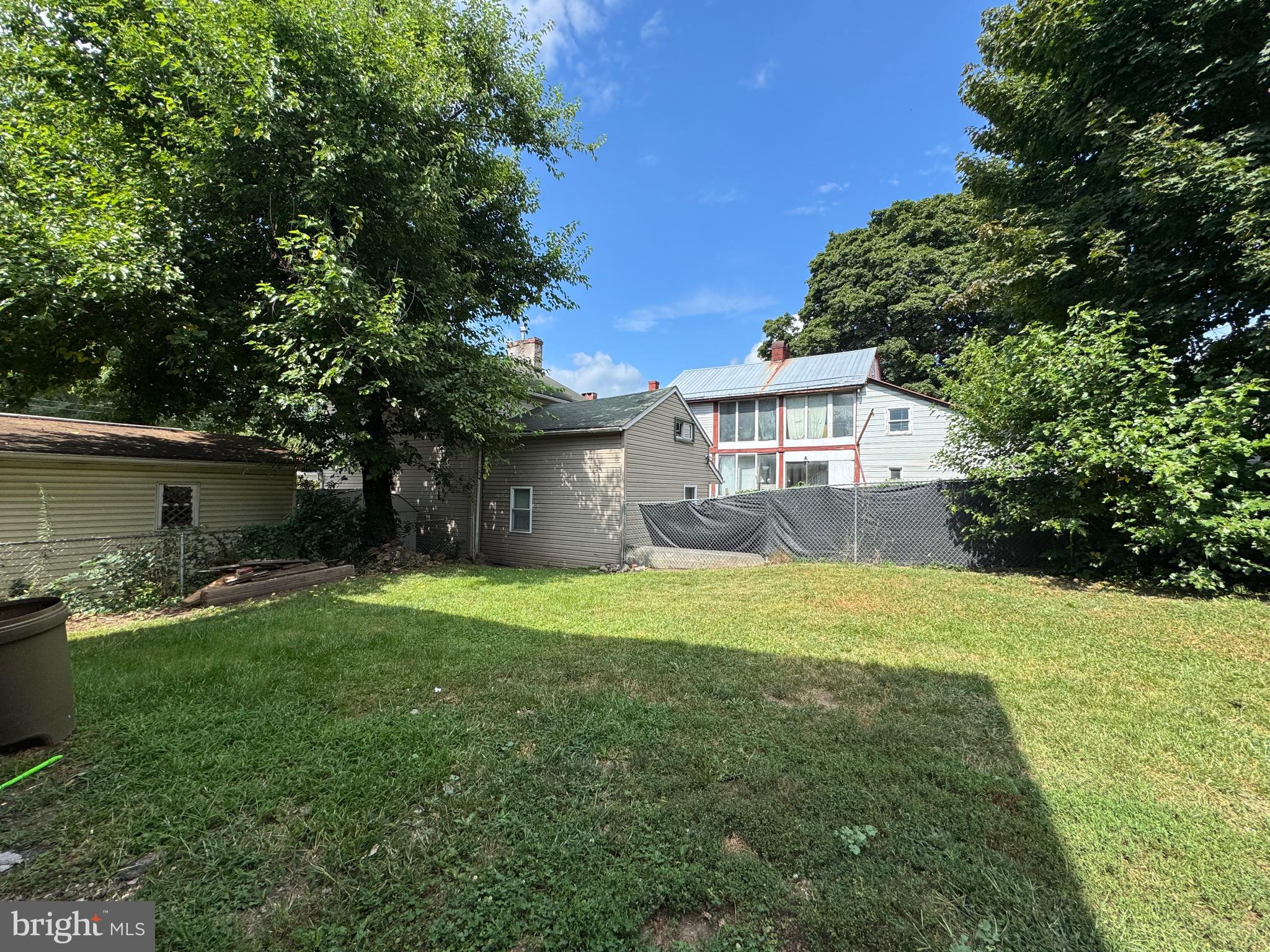 206 PEAR STREET