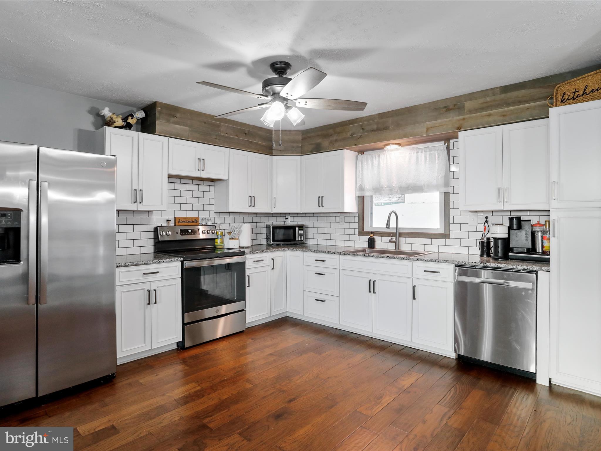 DEATH VALLEY - Residential