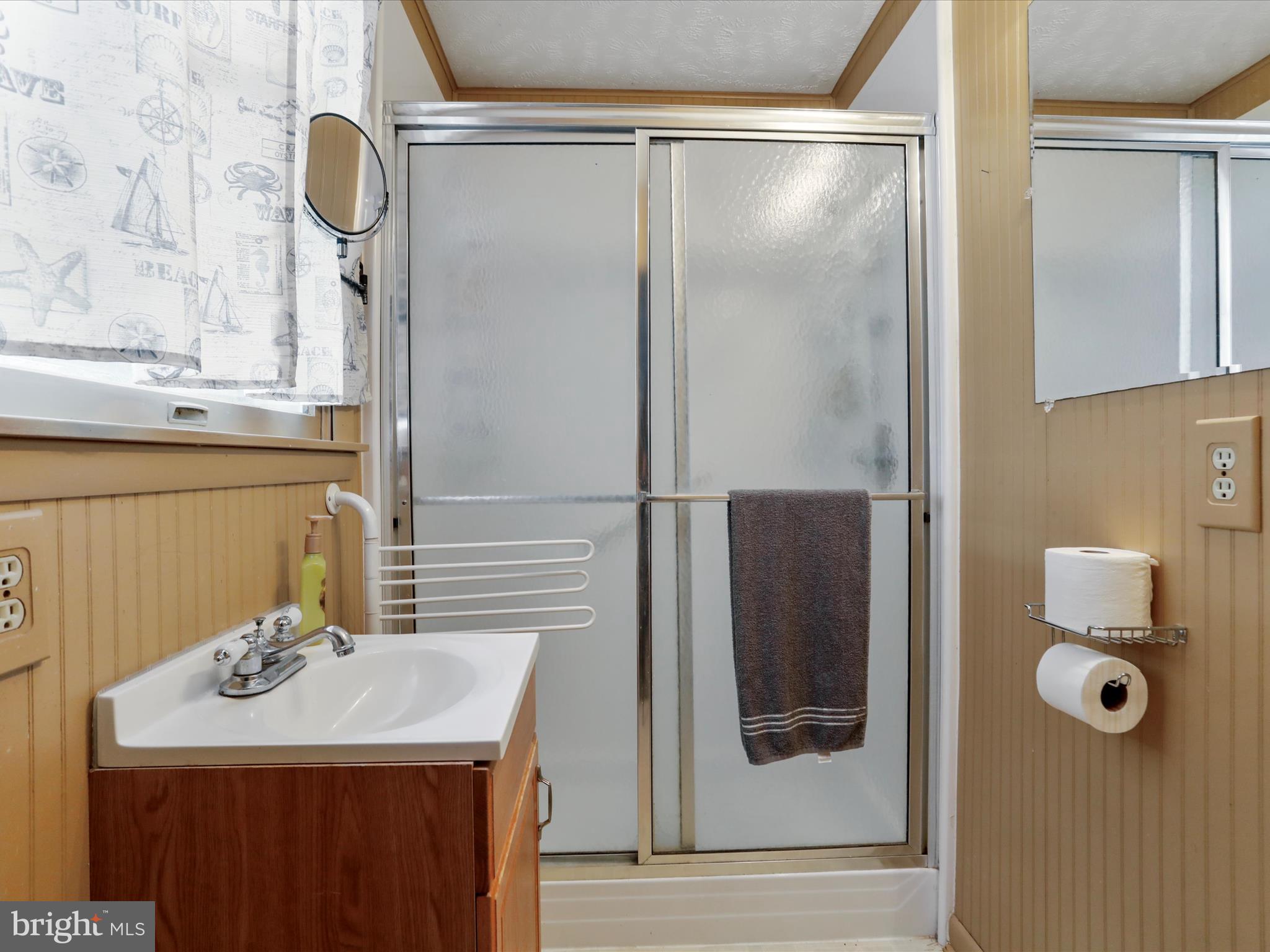 DEATH VALLEY - Residential