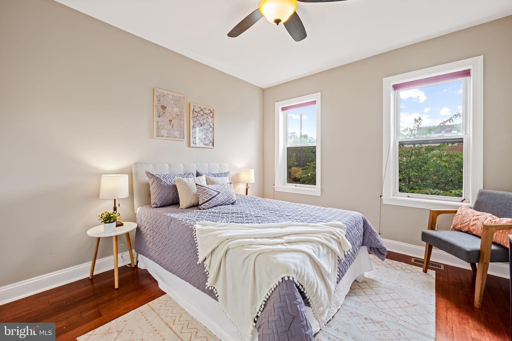 GREEKTOWN - Residential