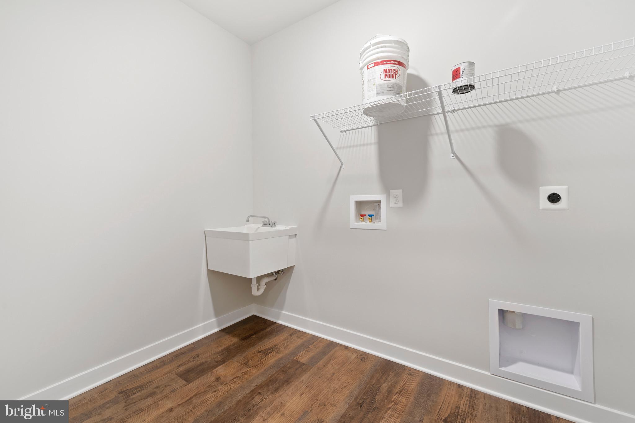 MOSS CREEK - Residential