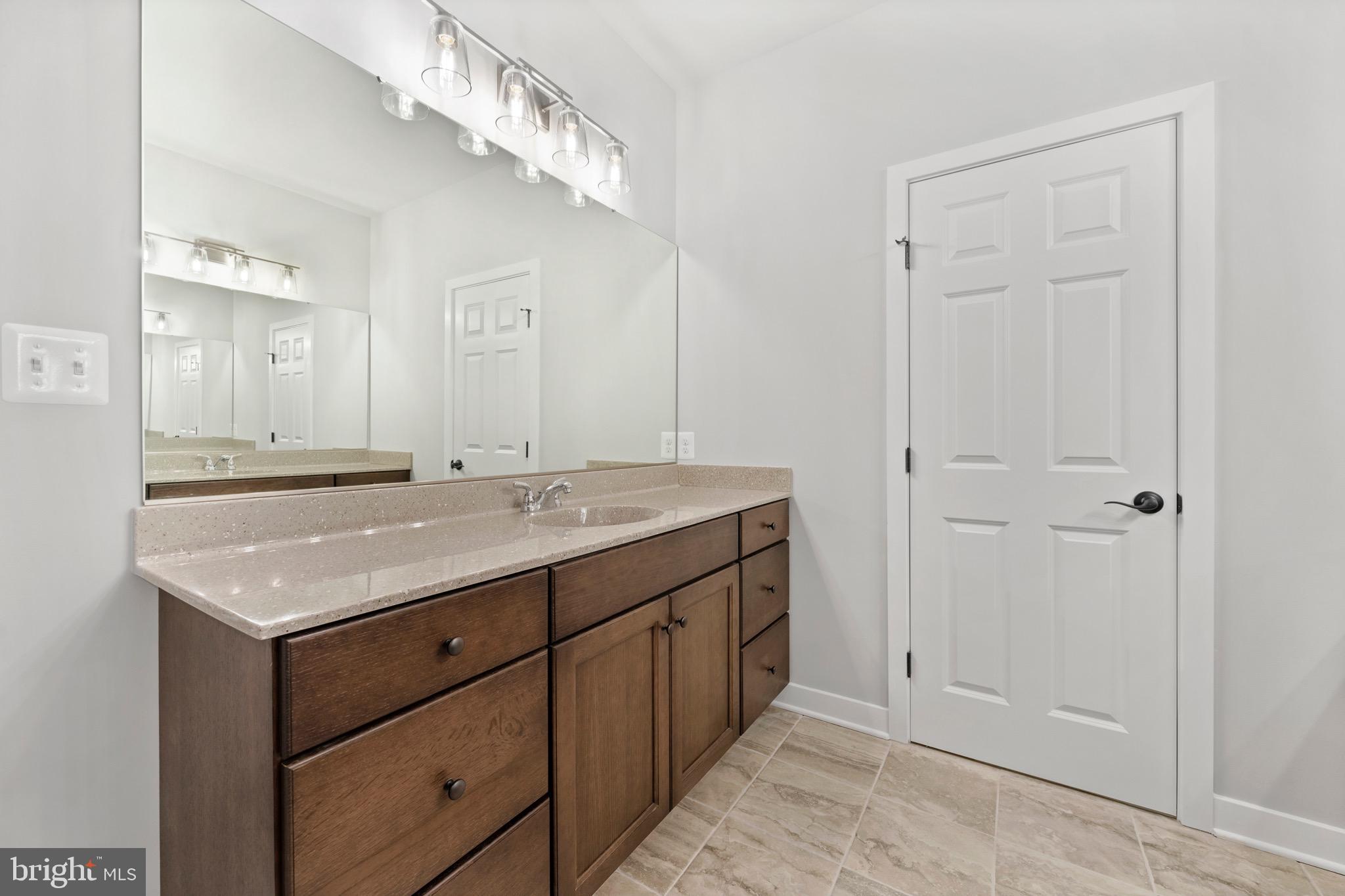 MOSS CREEK - Residential