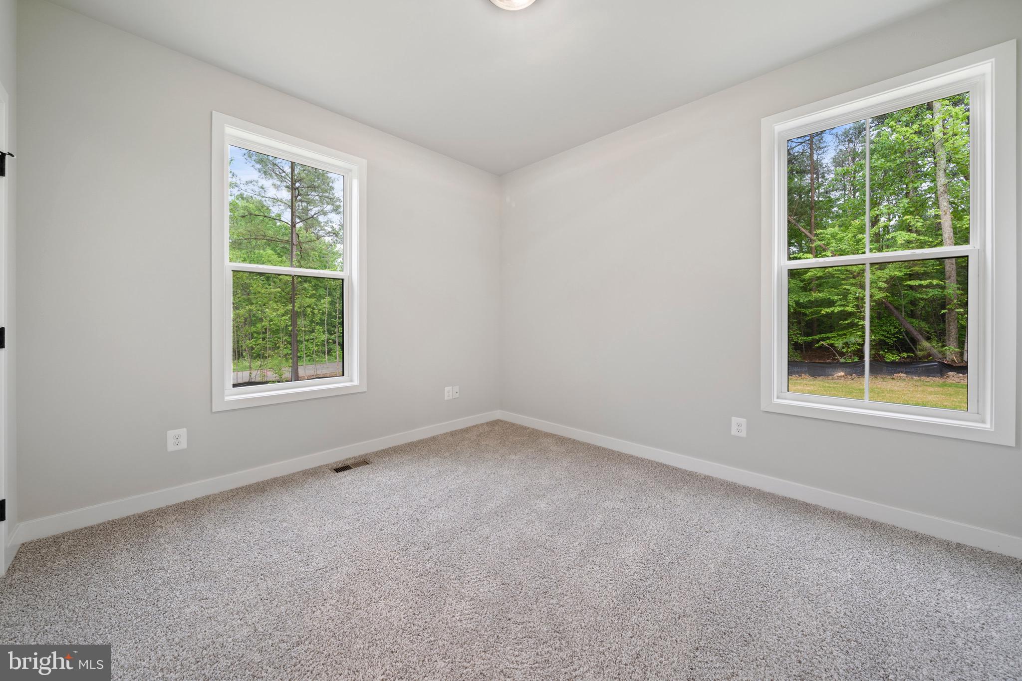 MOSS CREEK - Residential